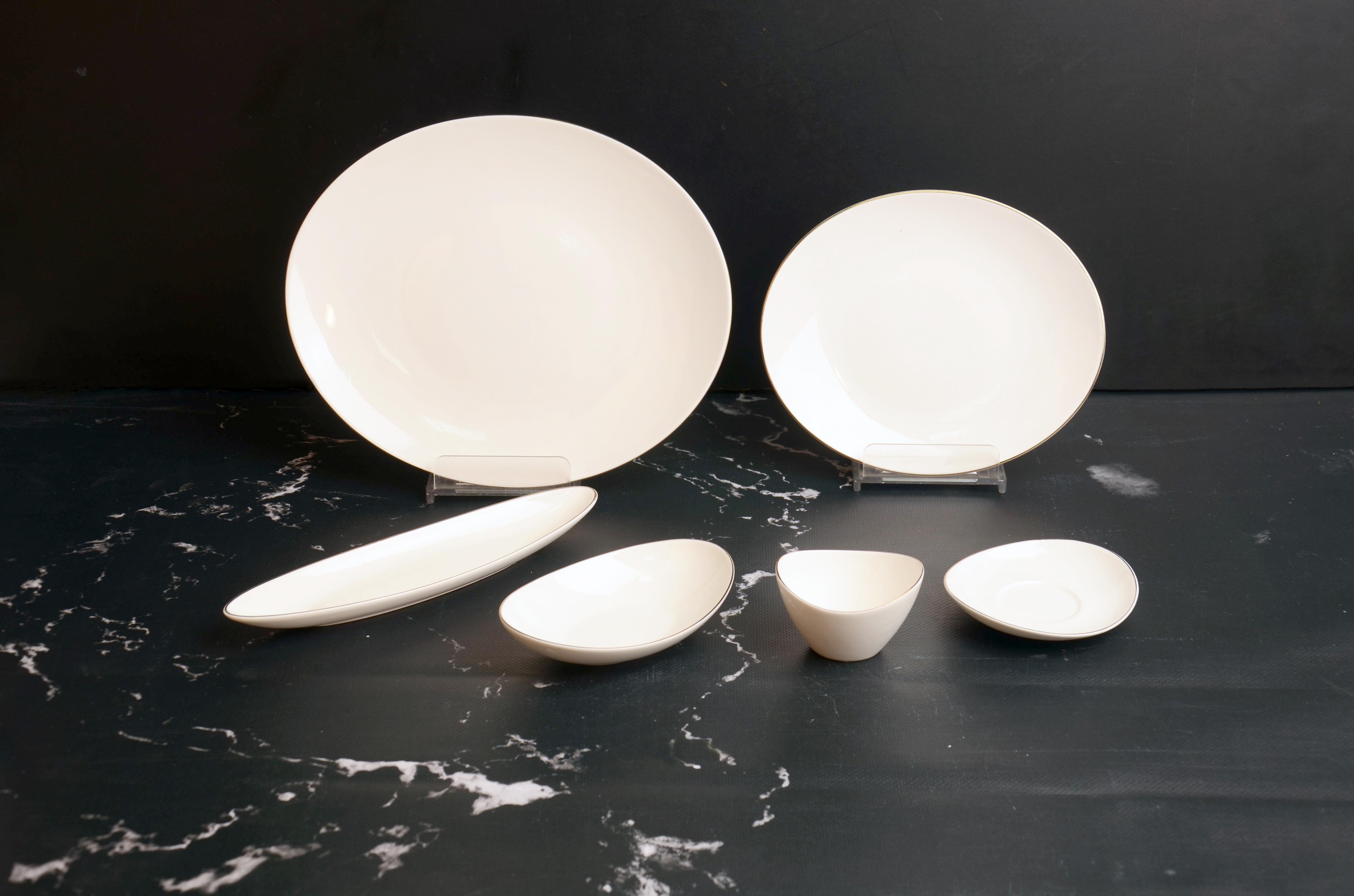 ROYAL CHARME-VALİA GÜMÜŞ 25 PARÇA KAHVALTI TAKIMI