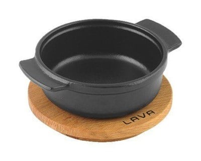 Lava Döküm   Güveç kabı ve ahşap altlık. Çap11cm.