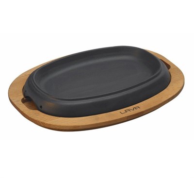 Lava Döküm  Oval Hot Plate, ahşap altlıklı. Ölçü 12x19cm.