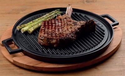 Lava Döküm  Yuvarlak Griddle, Bir Tarafı Düz diğer tarafı Izgara yüzeyli, Metal Kulplu ve ahşap altlılı. Çap34cm.