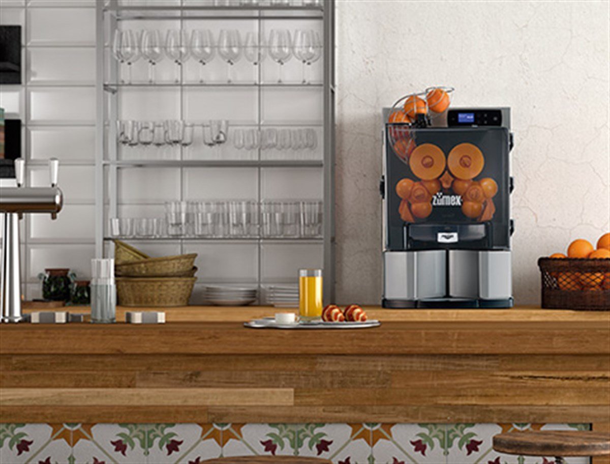 Zumex Essential Pro Portakal Sıkma Makinesi 14 Por Dak