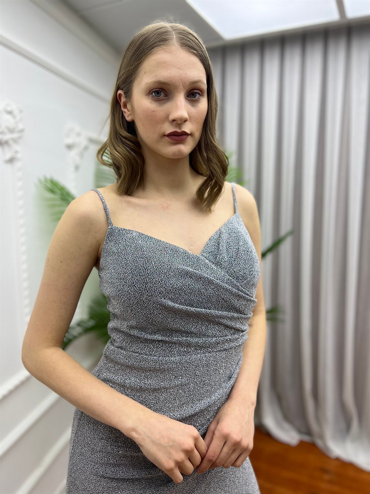 Askılı Elbise Gri