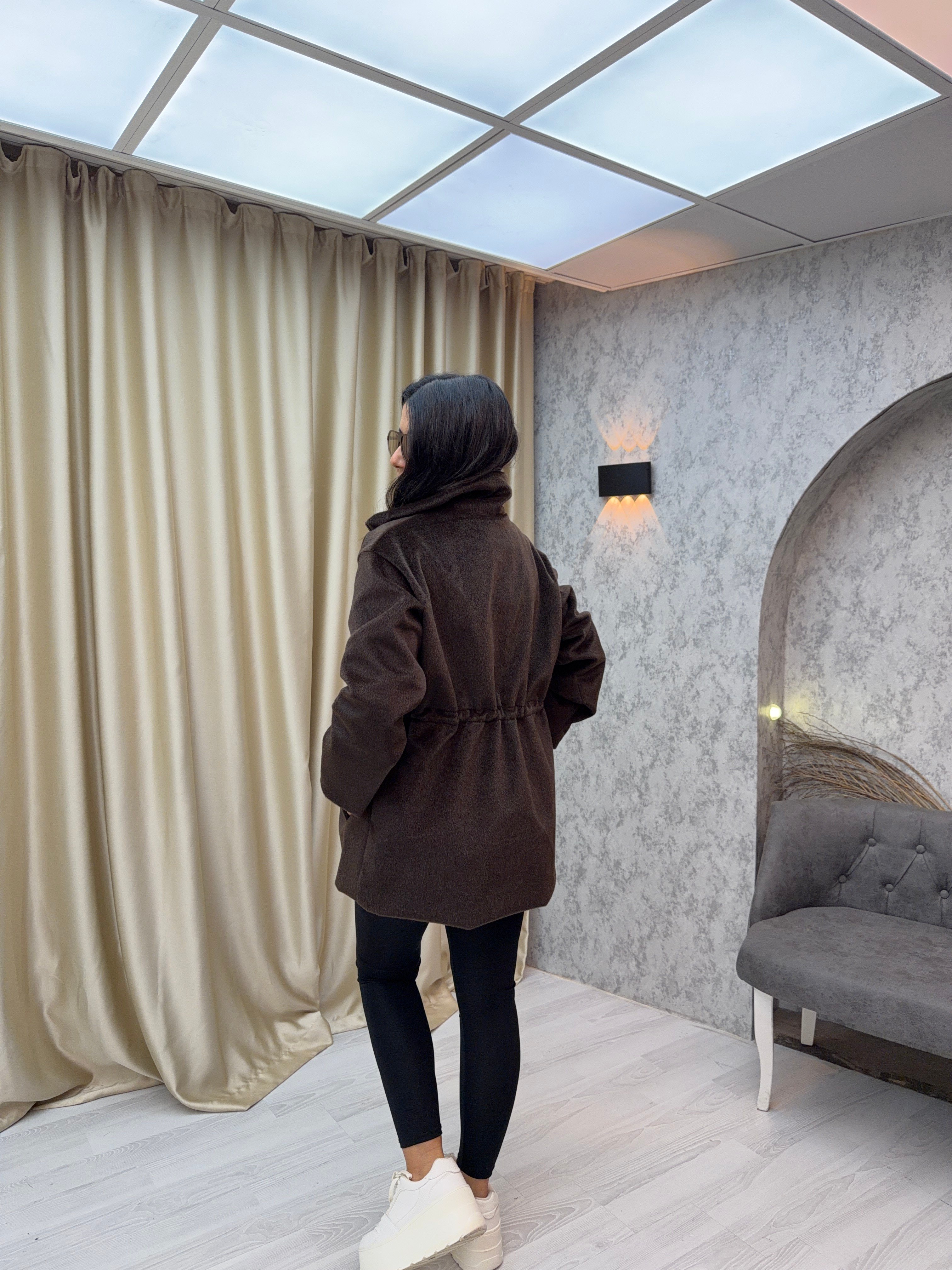 Beli Bağcıklı Tavşan Ceket Kahverengi