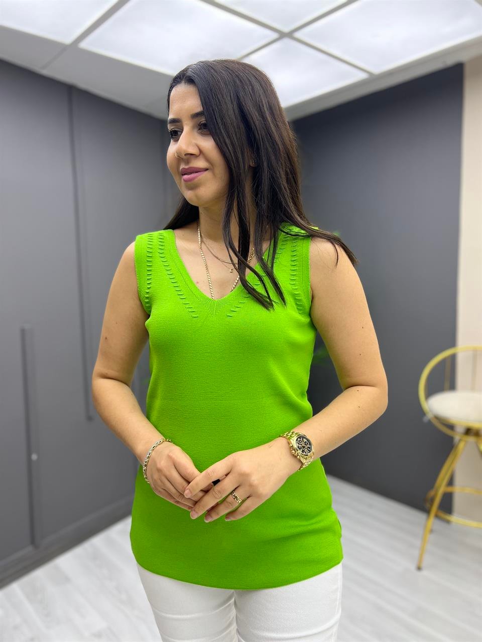 Büyük Beden Kabartma Yakalı Bluz Çimenyeşili