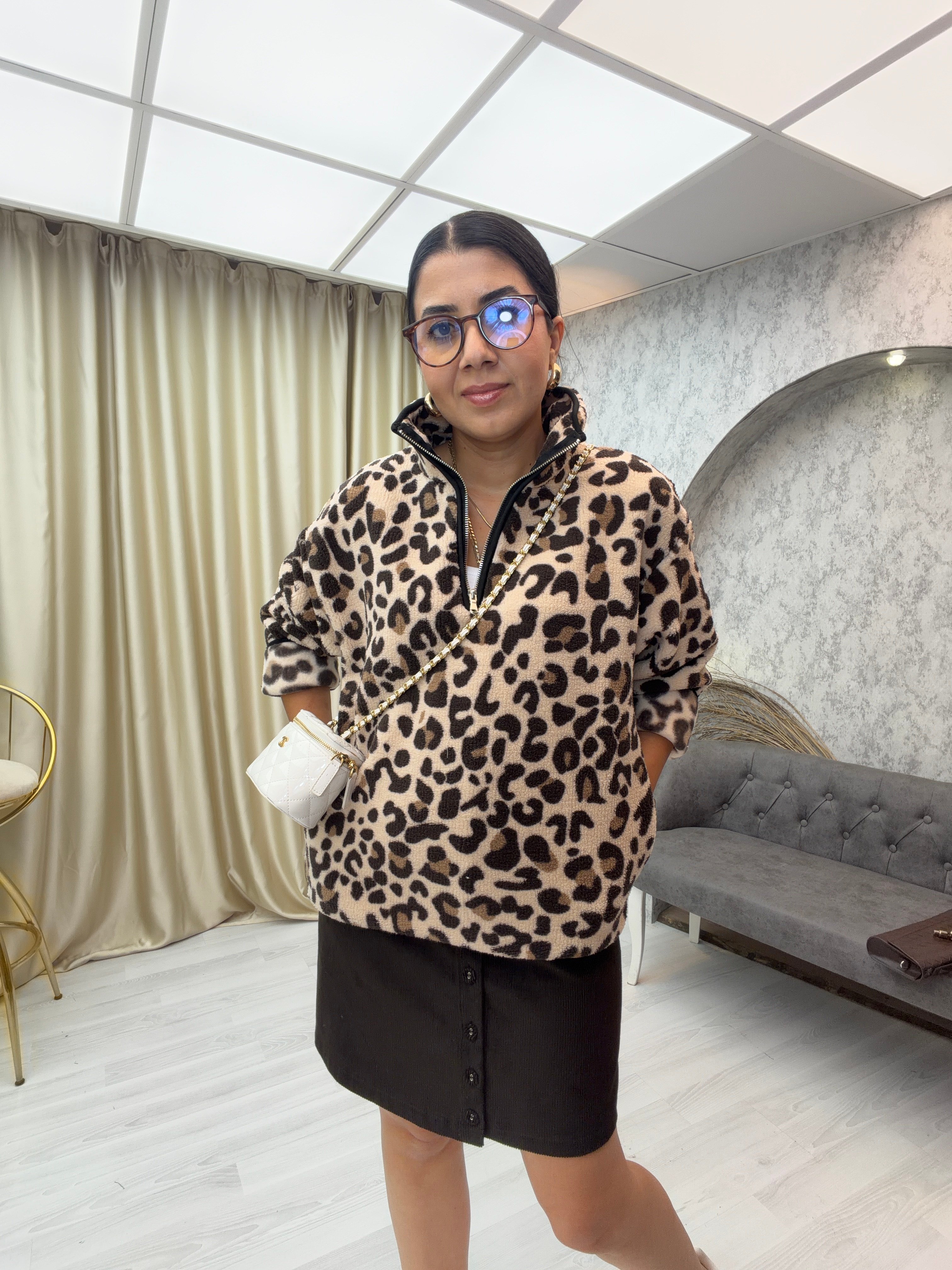 Desenli Peluş Sweat Leopar