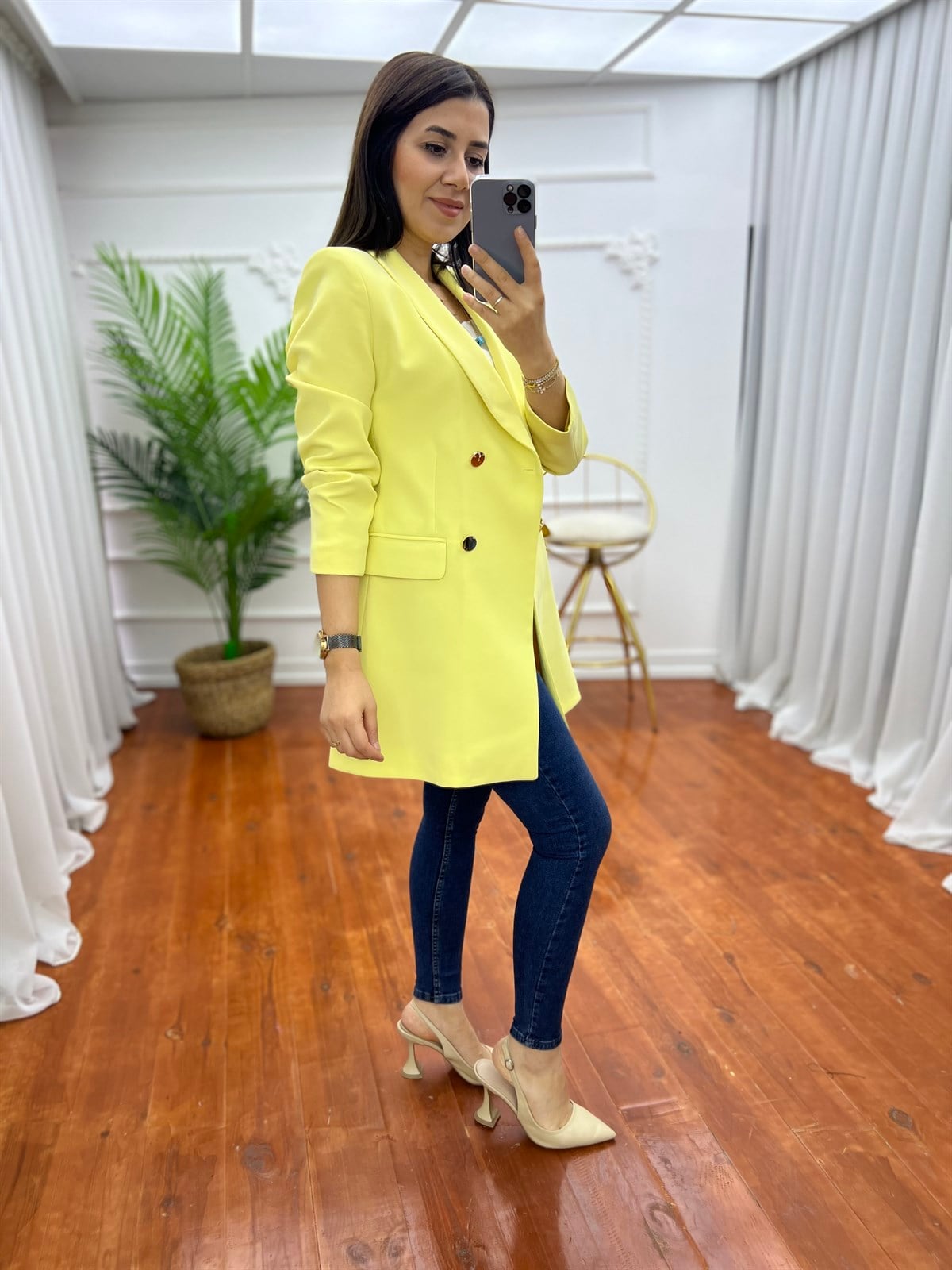 Dört Düğmeli Atlas Blazer Ceket Sarı