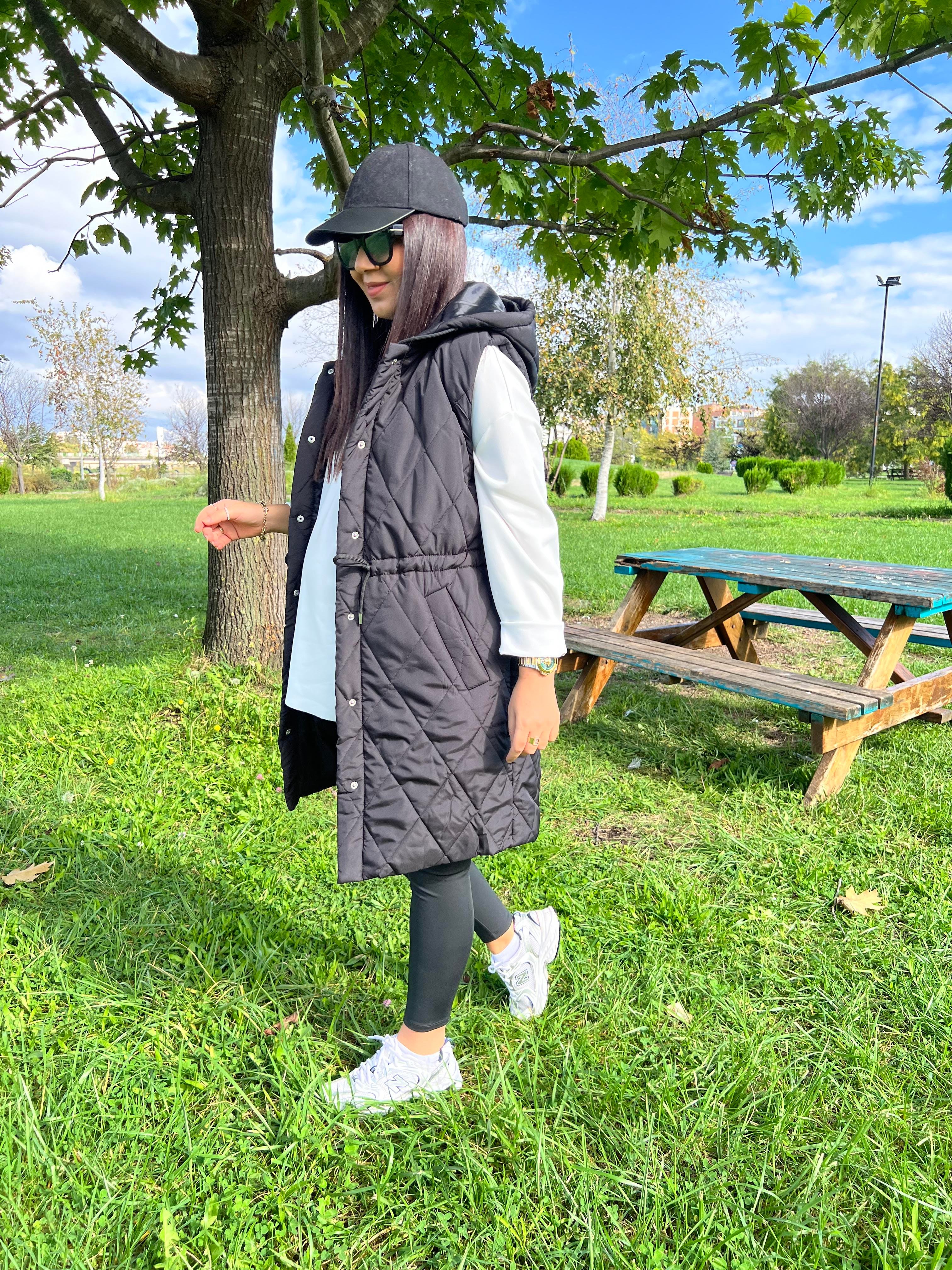 Kapitone Uzun Şişme Yelek Siyah