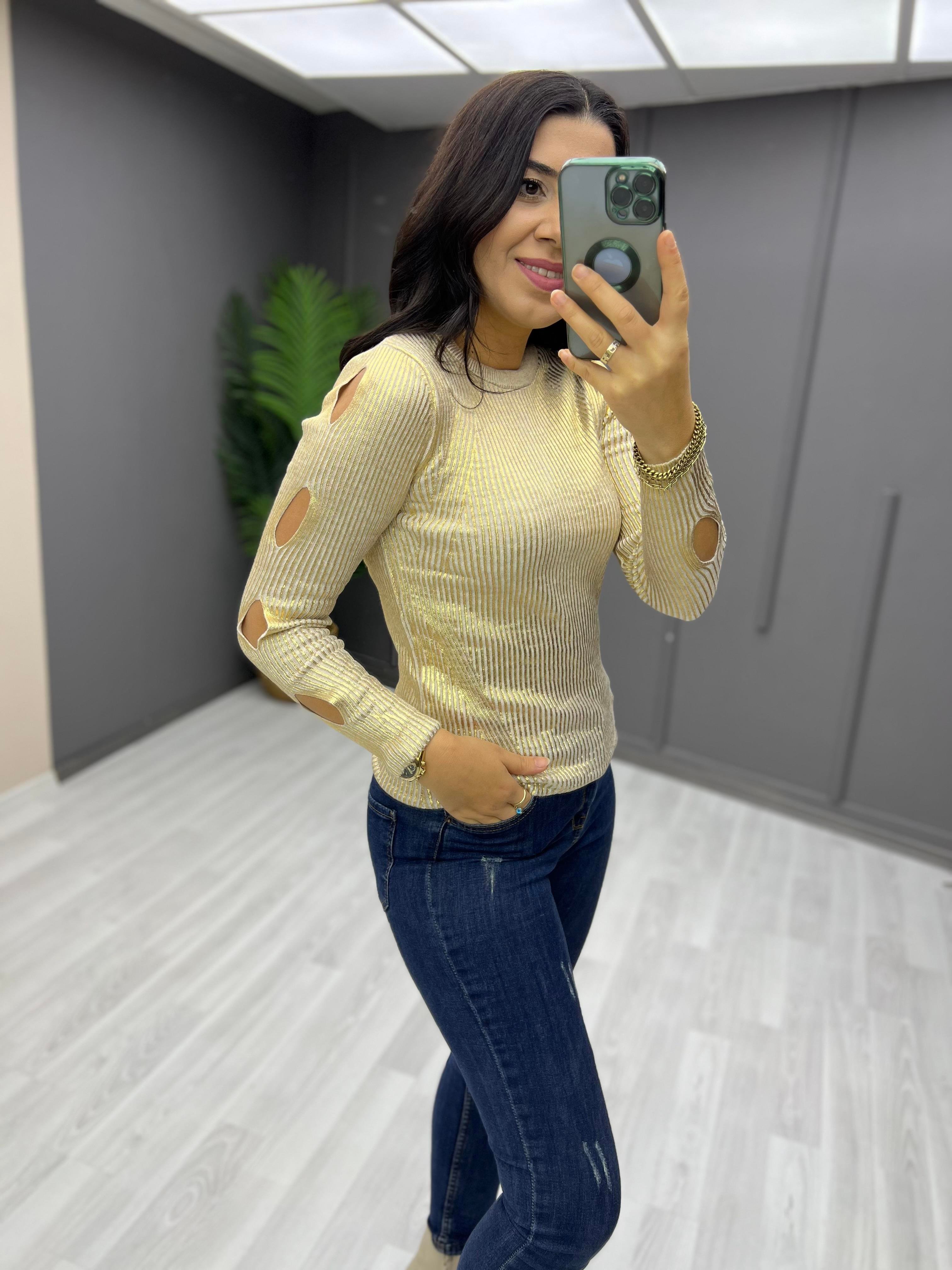 Kol Dekolteli Varaklı Triko Bluz Gold