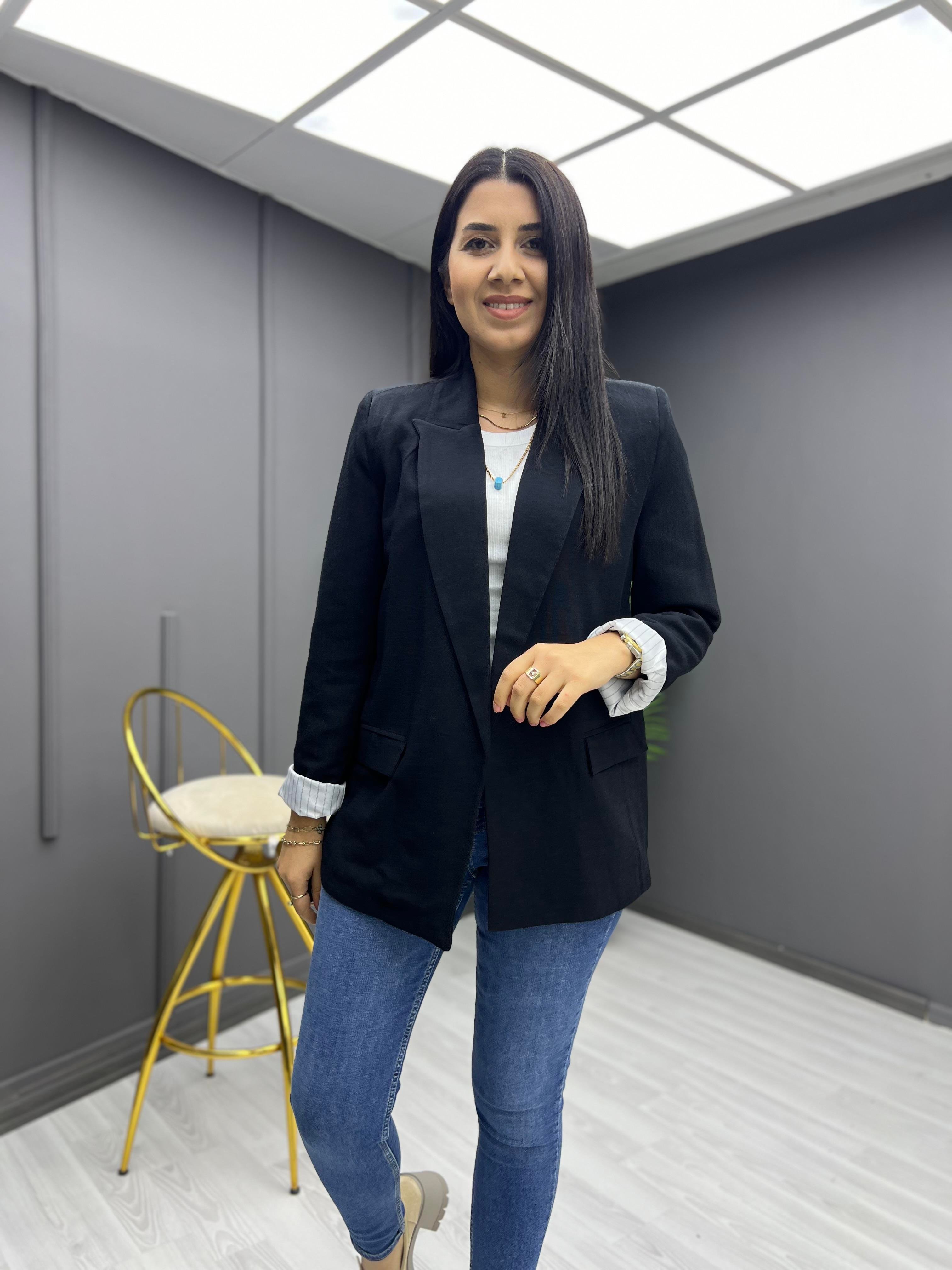 Kolu Katlamalı Keten Ceket Siyah
