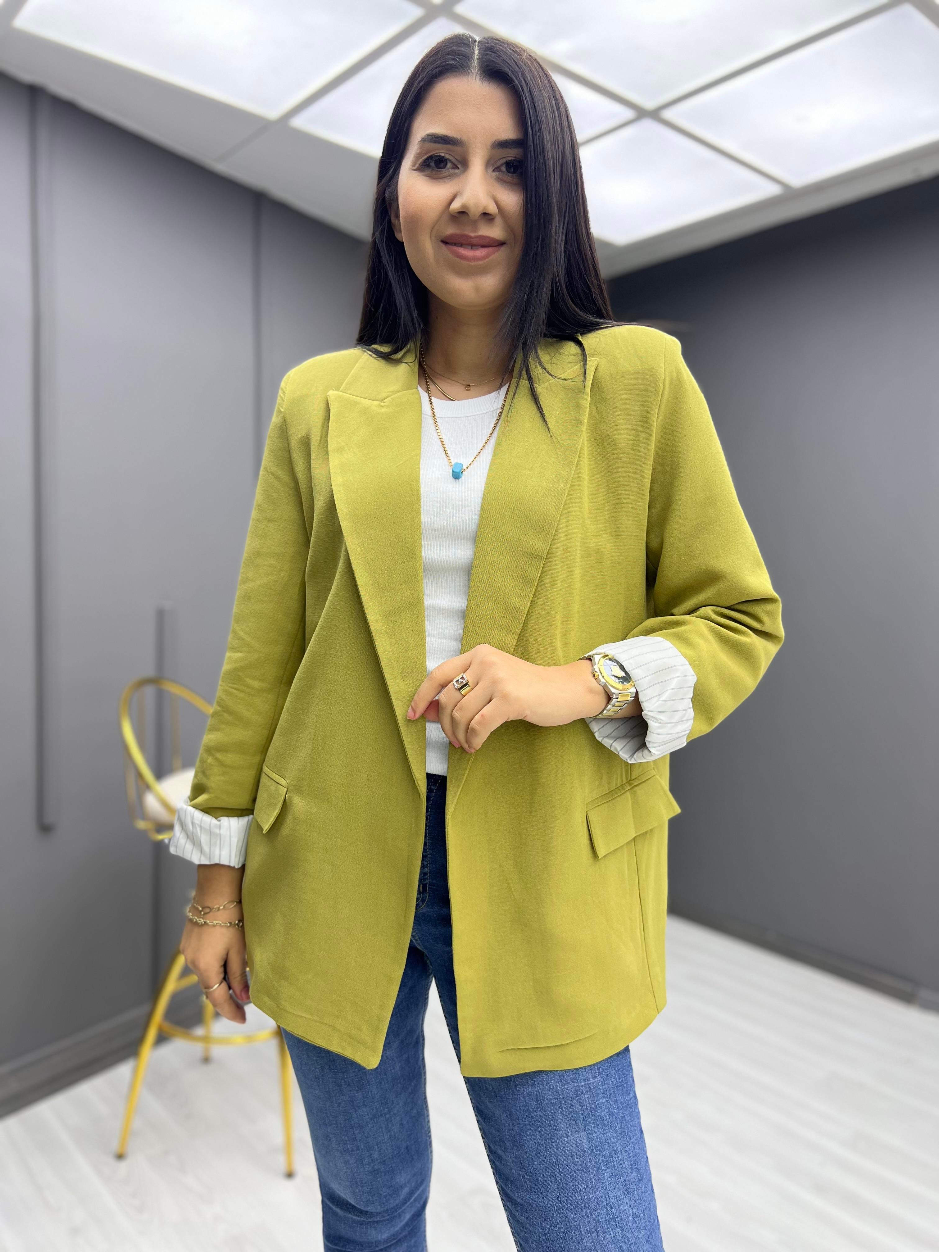 Kolu Katlamalı Keten Ceket Yağ Yeşili
