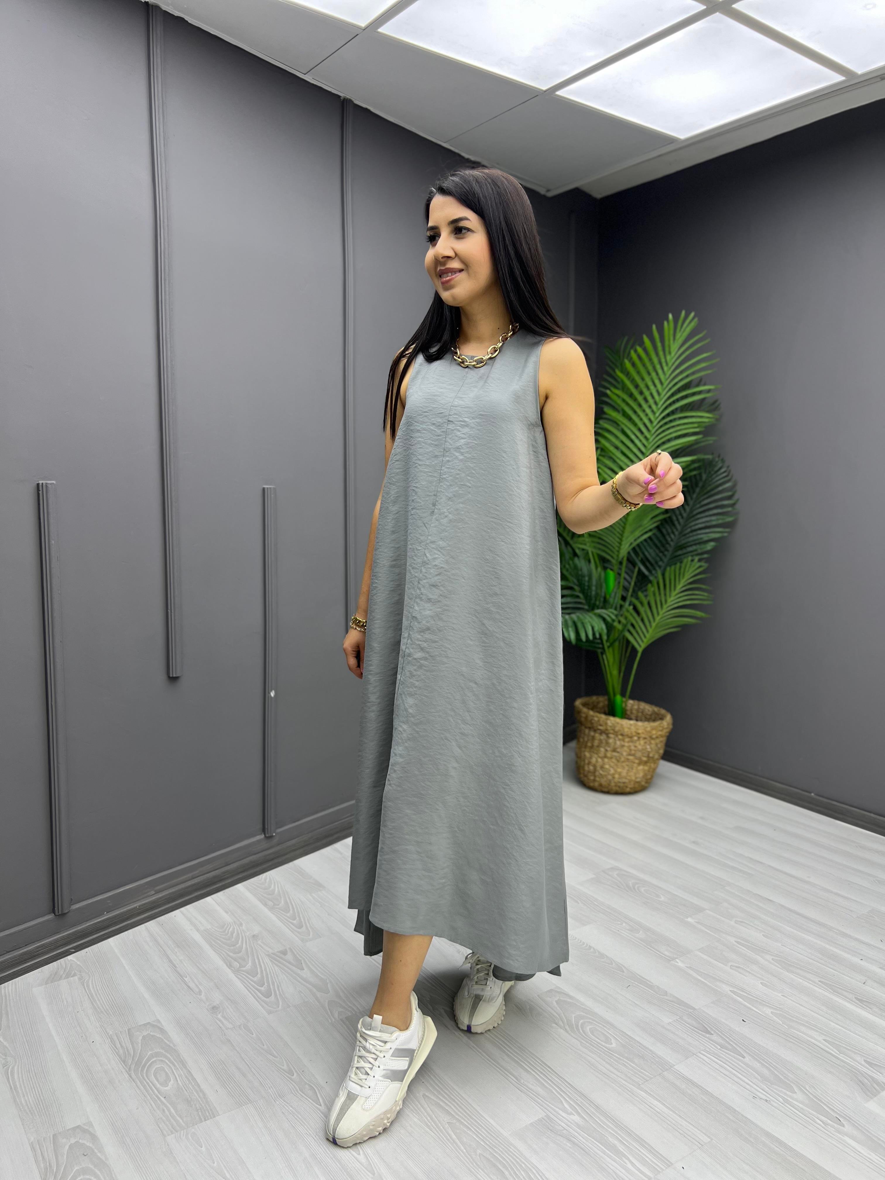 Marka Model Kolsuz Elbise Gri