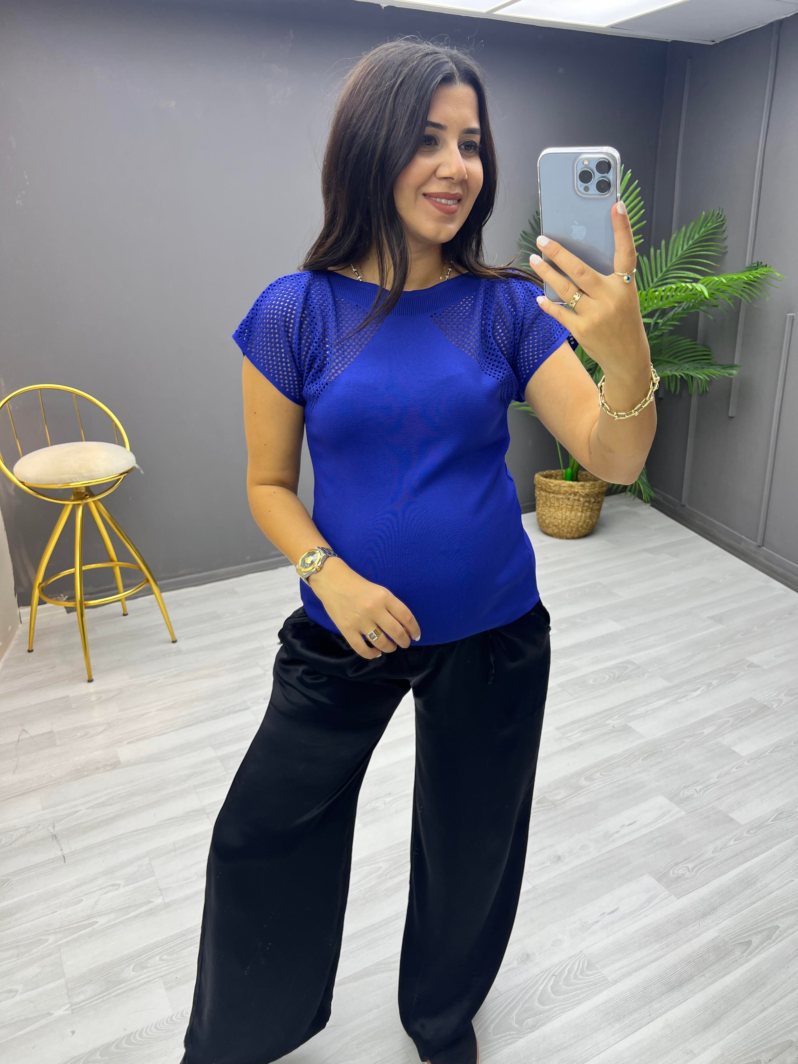 Omuzlar Delikli Triko Bluz Saks