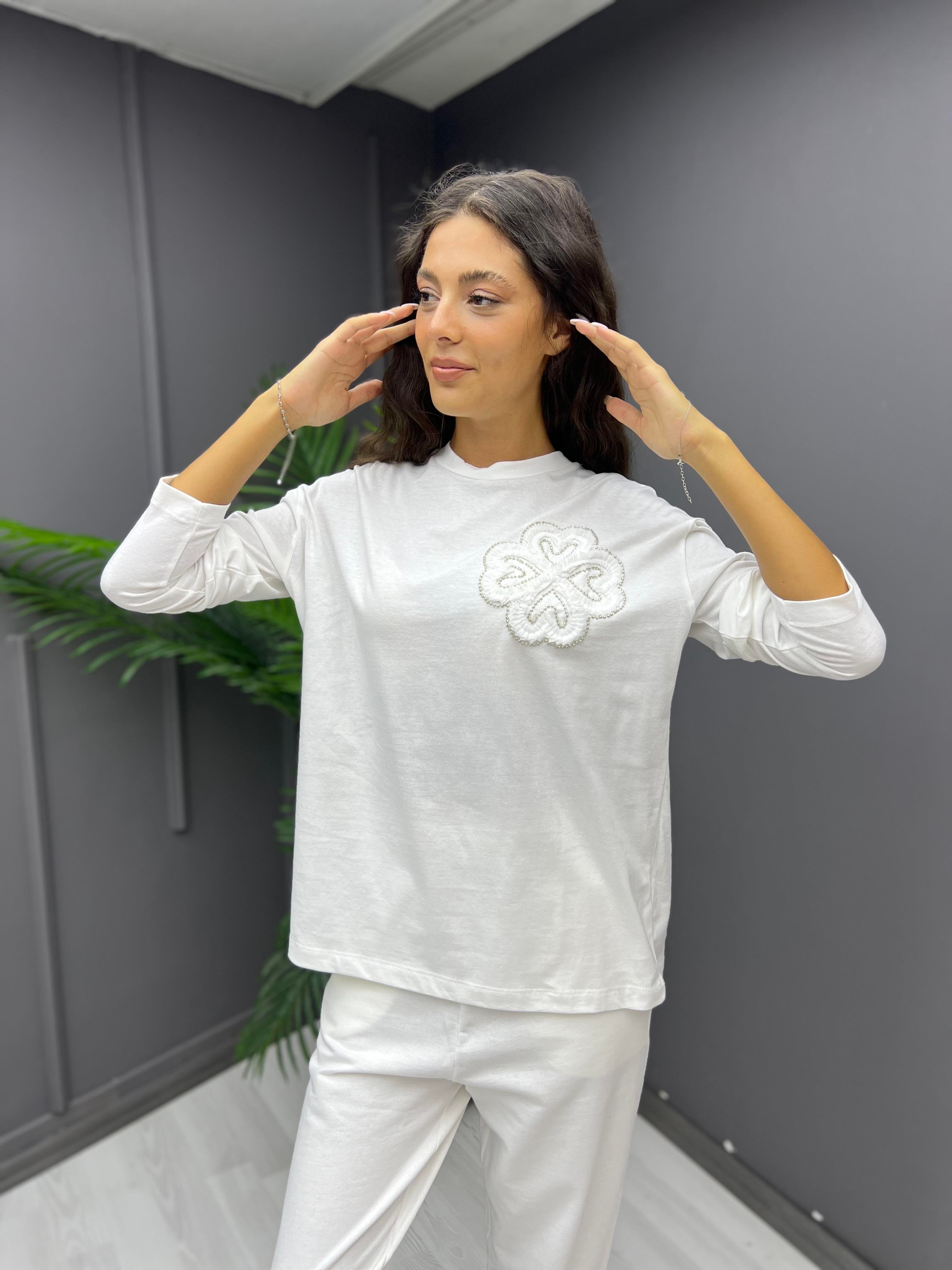 Omzu Çiçek işleme Sweat Ekru
