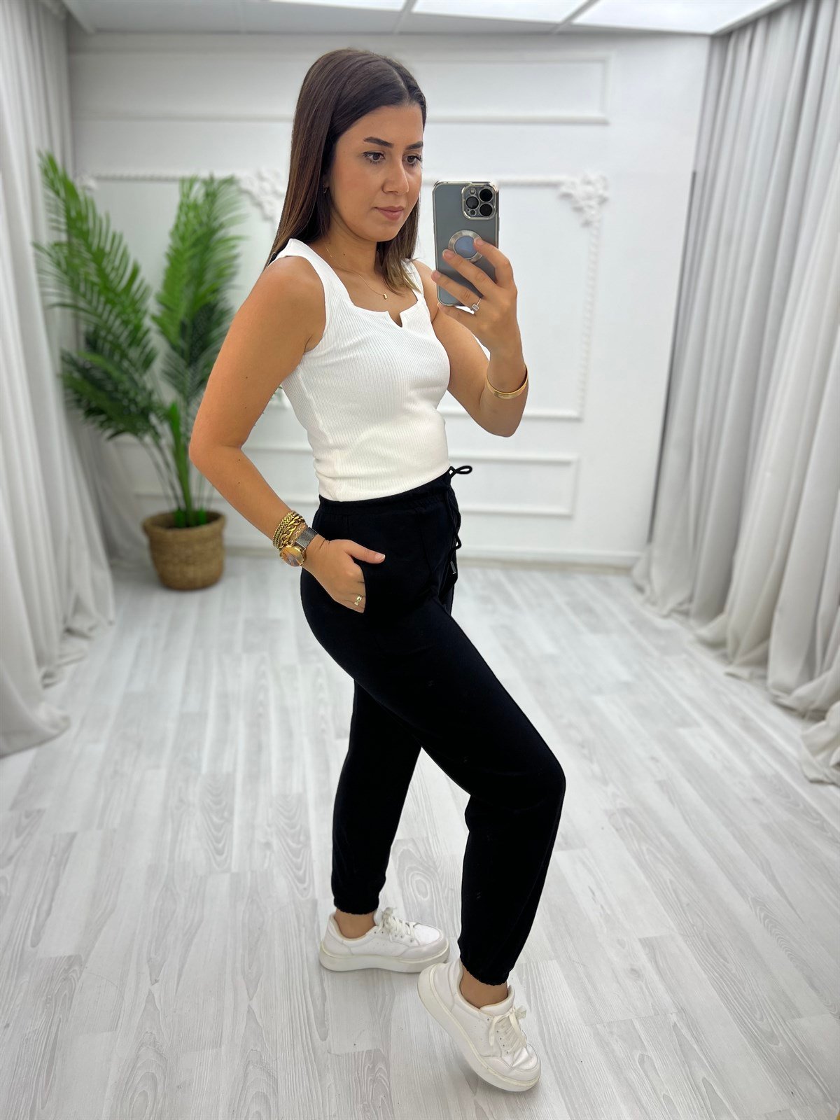 Paçası Lastikli Eşofman Altı Siyah