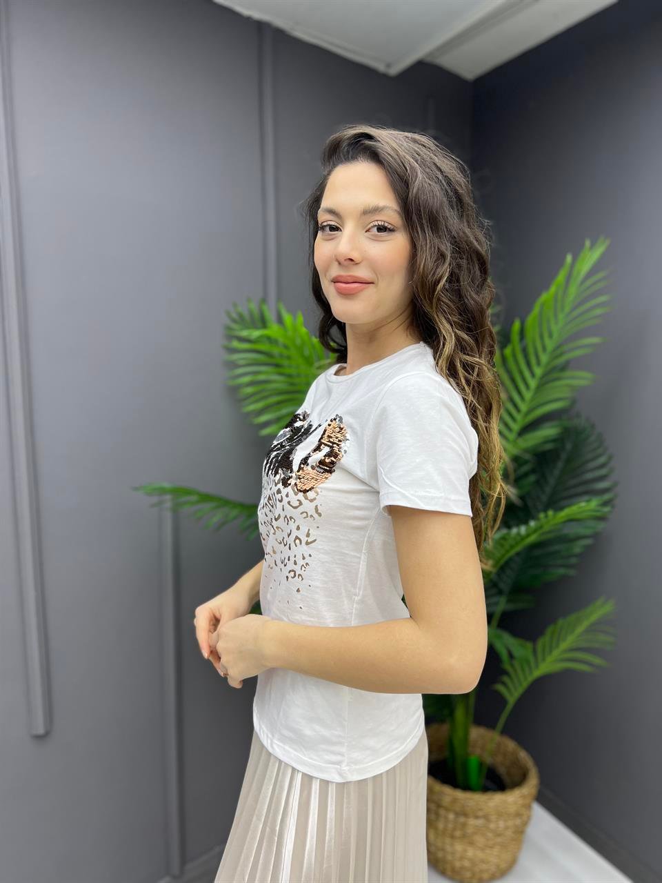 Payetli Leopar Tişört