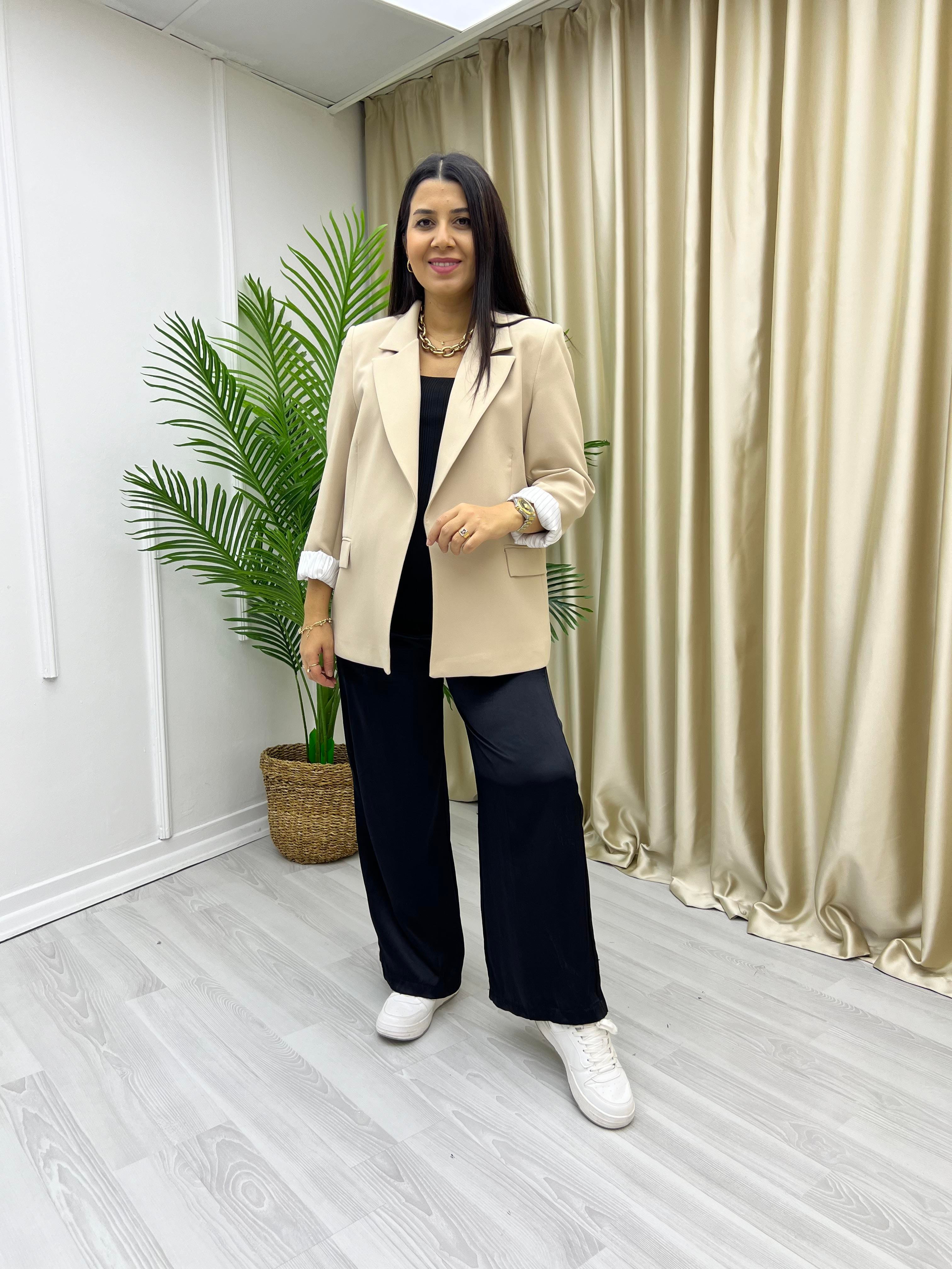 Premium Kolu Katlamalı Ceket Krem