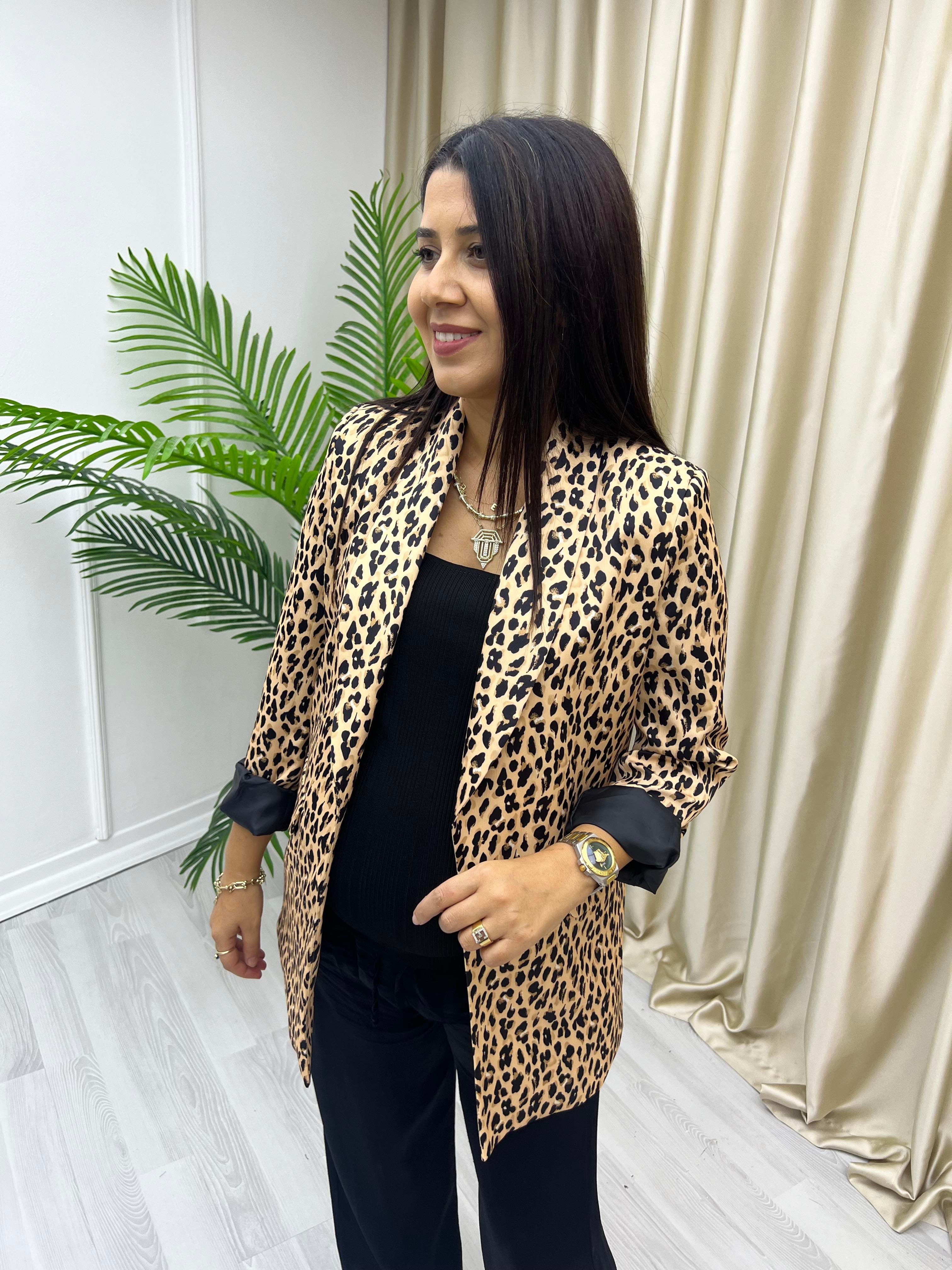 Şal Yaka Leopar Ceket Leopar