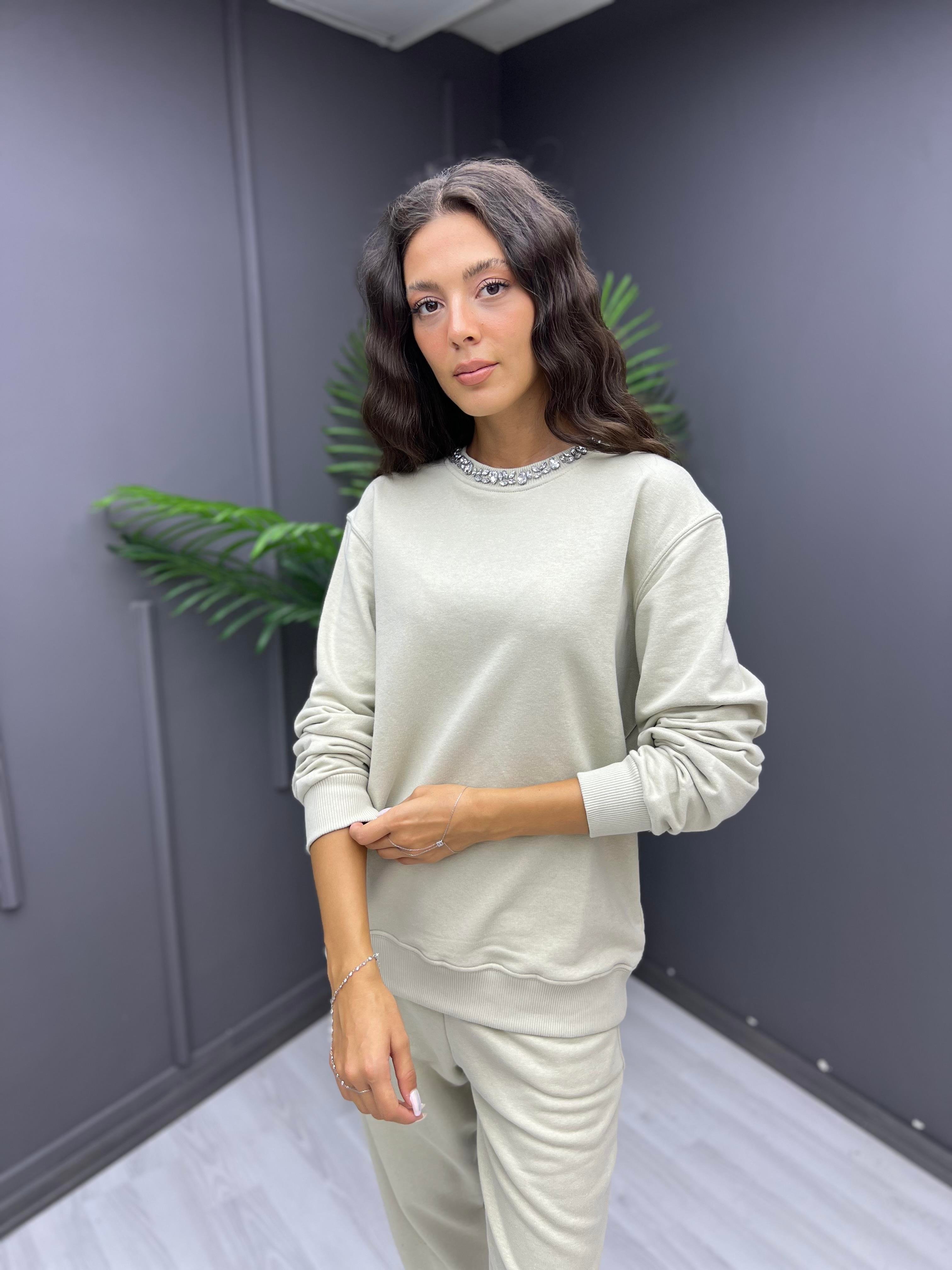 Yakası Taş İşleme Sweat Küfyeşili