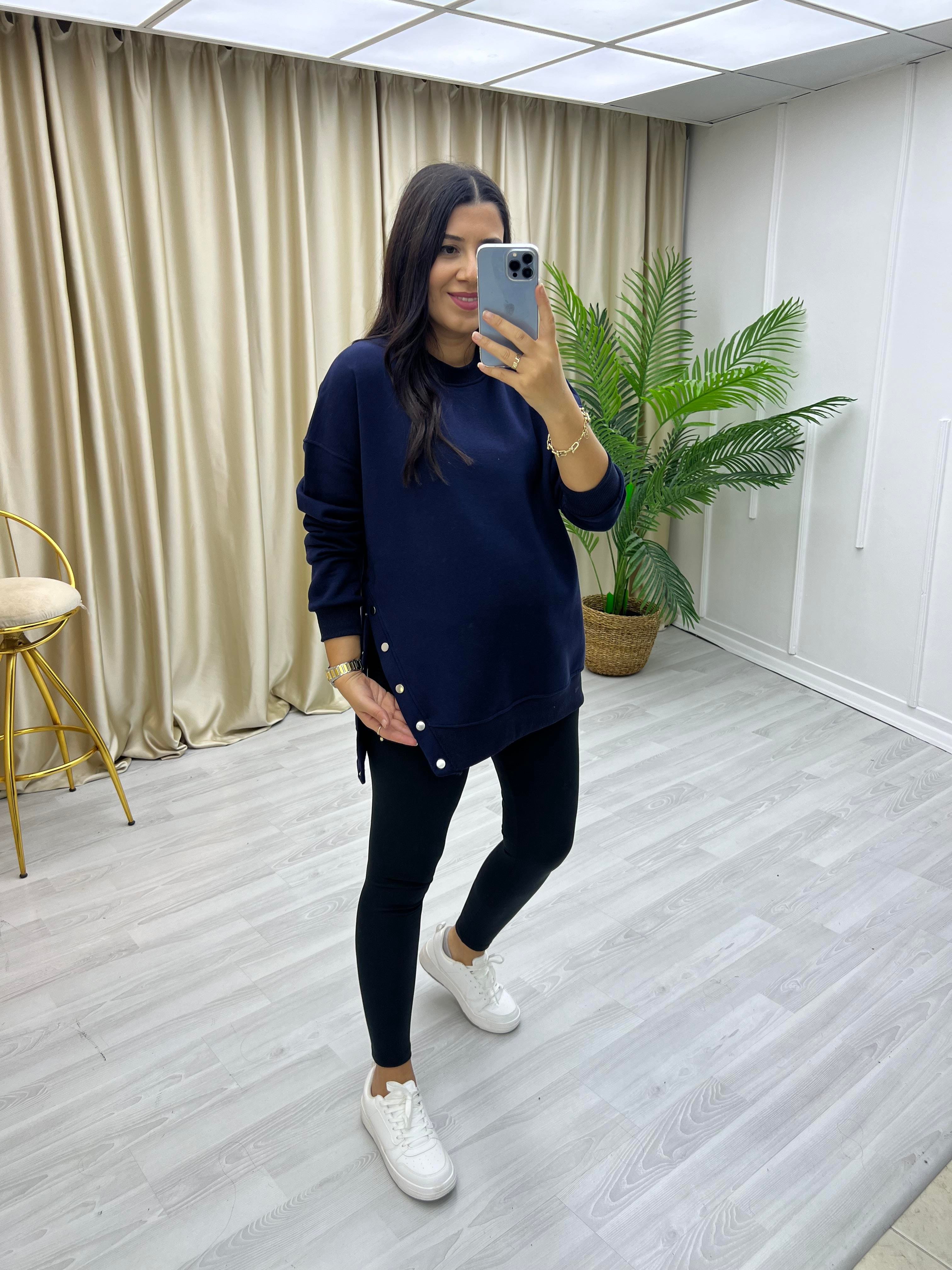 Yanlar Zımbalı Şardonlu Sweat Lacivert