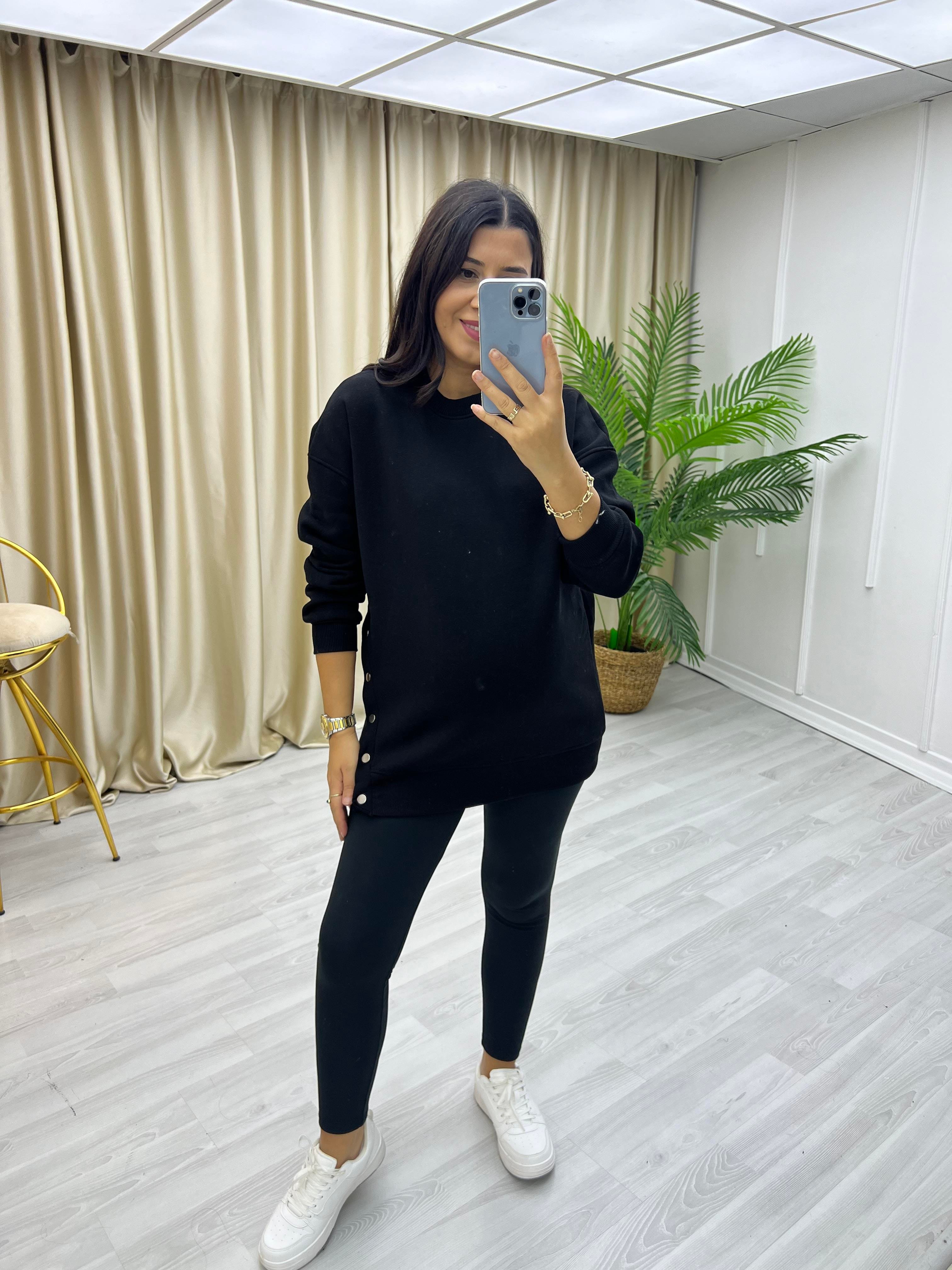 Yanlar Zımbalı Şardonlu Sweat Siyah