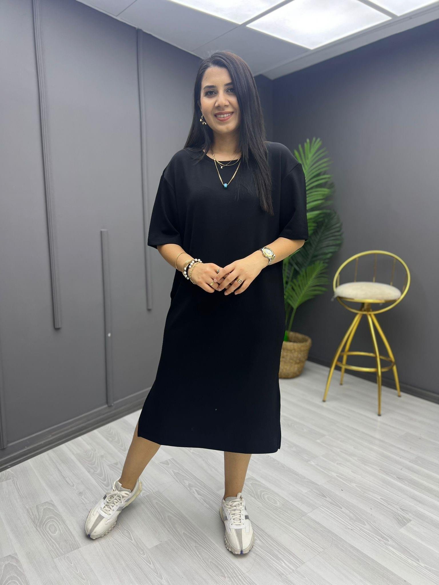 Yırtmaçlı Modal Elbise Siyah