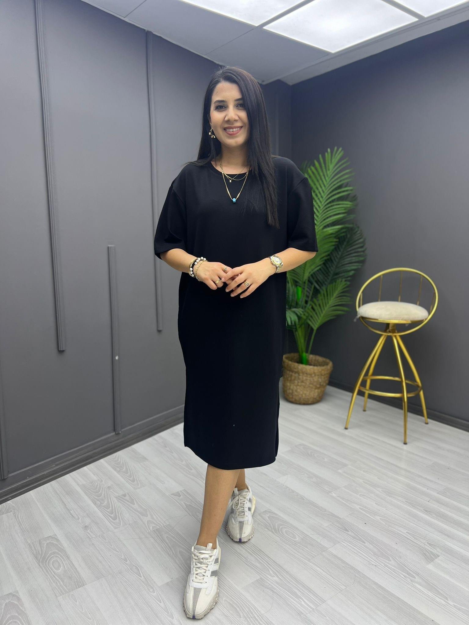Yırtmaçlı Modal Elbise Siyah