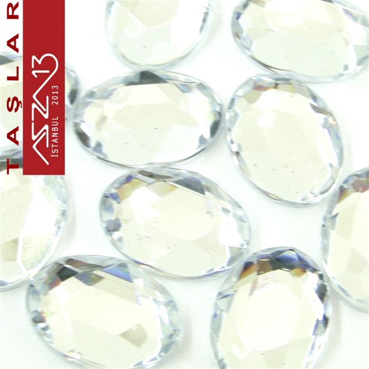 AKRİLİK TAŞKaboşon ve CameoMarkasız10 Adet 13x18 mm Kristal Renk Oval Akrilik Taş (6,6 gr)