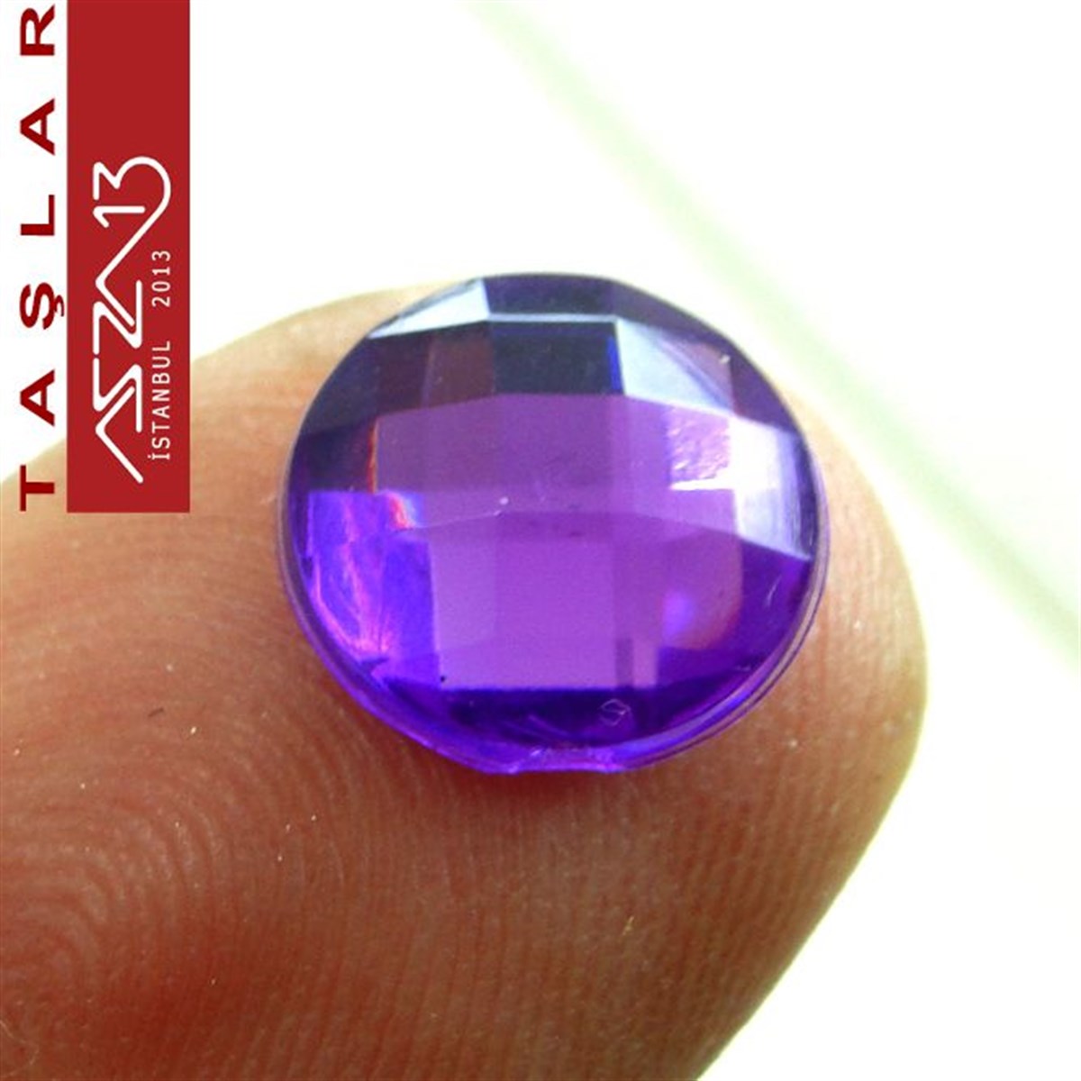 AKRİLİK TAŞKaboşon ve CameoMarkasız10 Adet 10 mm Mor Renk Yuvarlak Akrilik Taş (1,8 gr)