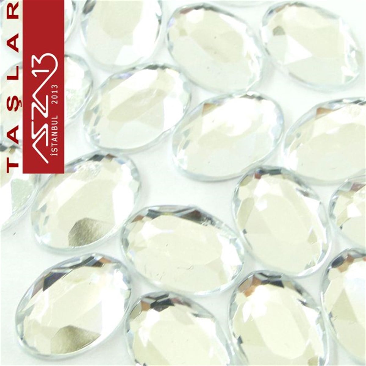 AKRİLİK TAŞKaboşon ve CameoMarkasız20 Adet 10x14 mm Kristal Renk Oval Akrilik Taş (6,8 gr)
