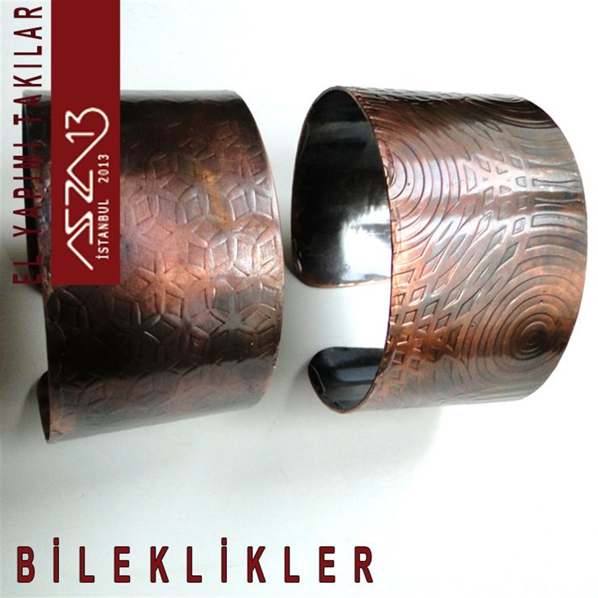 El Yapımı Kaplamalı Özel Tasarım Bakır ve Pirinç BilekliklerTAKIMarkasızYüzeyi Desenli 4 cm Antik Bakır Bileklik