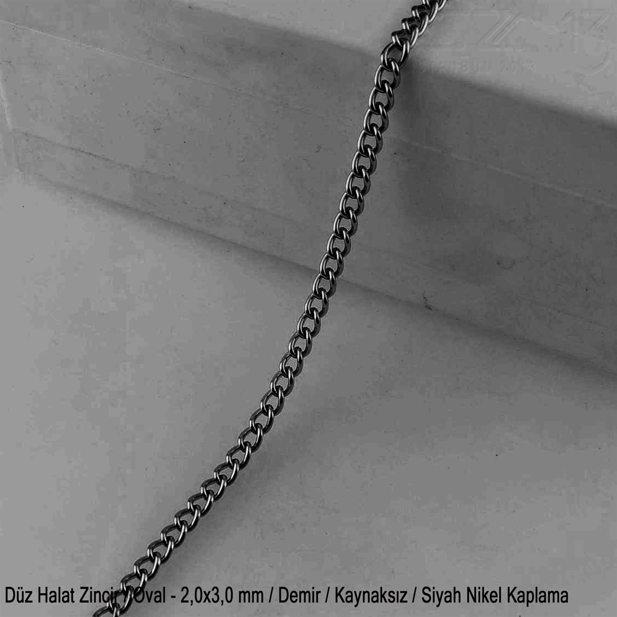 Siyah Nikel Kaplama 2 mm Zincir / Paket İçeriği 1 Metre06.Tm.63.Zn.11ZincirZincirMarkasız06.Tm.63.Zn.11Zincir - Düz Halat Tip - Oval 2 mm - Siyah Nikel Kaplama / 1 Metre