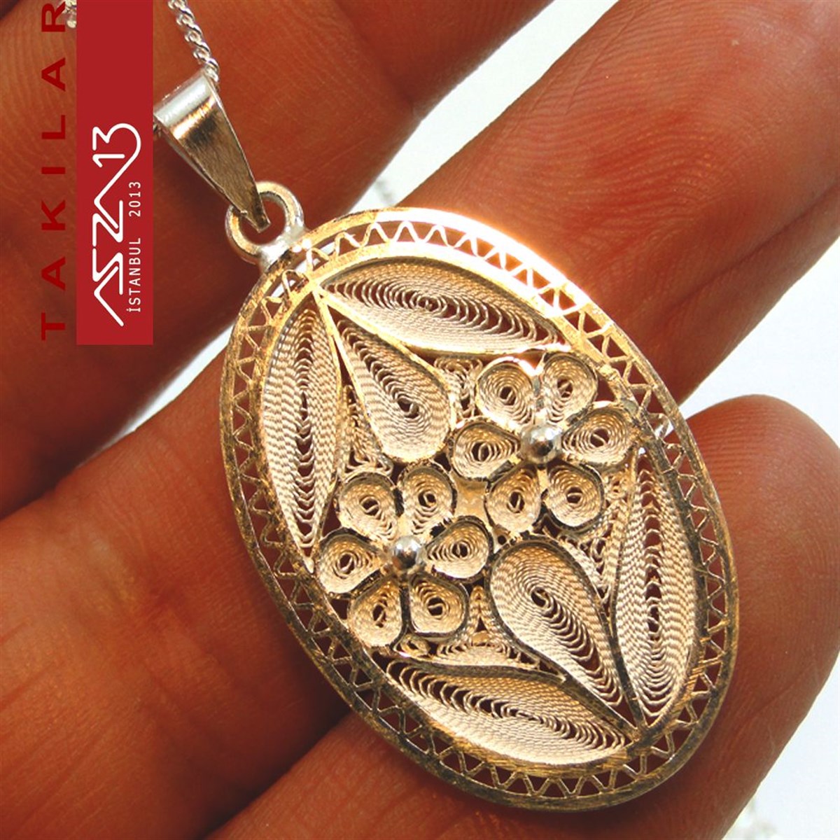 Telkari TakıTAKIazza132x3 cm Oval 925 Gümüş Telkari Madalyon Kolye