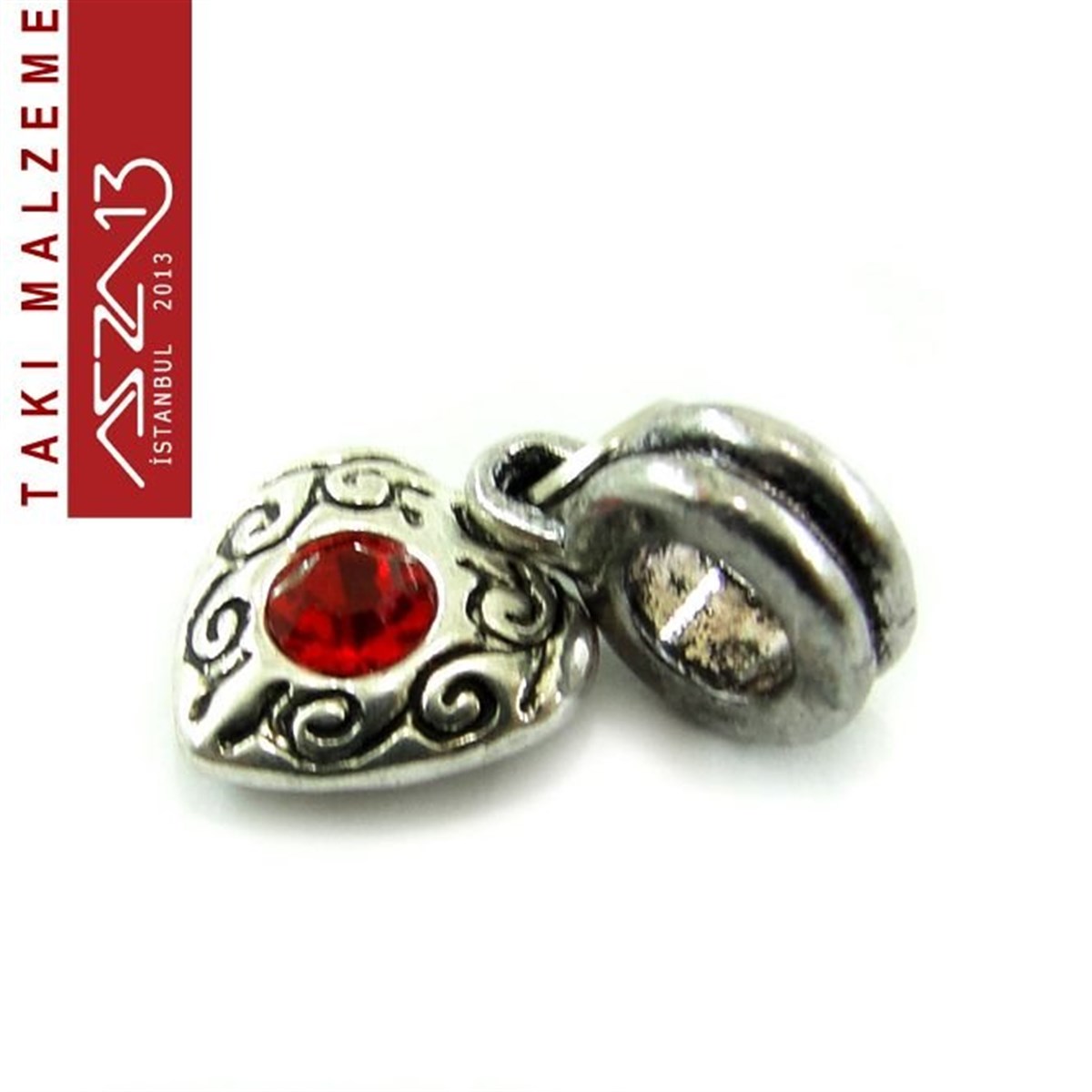 Yarı Mamul Takı MalzemeleriTAKI MALZEMEMarkasızAntik Gümüş Kaplamalı 24x10 mm Zamak, Siam Kristal Taşlı Klips'li Sallantı Ara Malzeme / Paket İçeriği 1 Adet