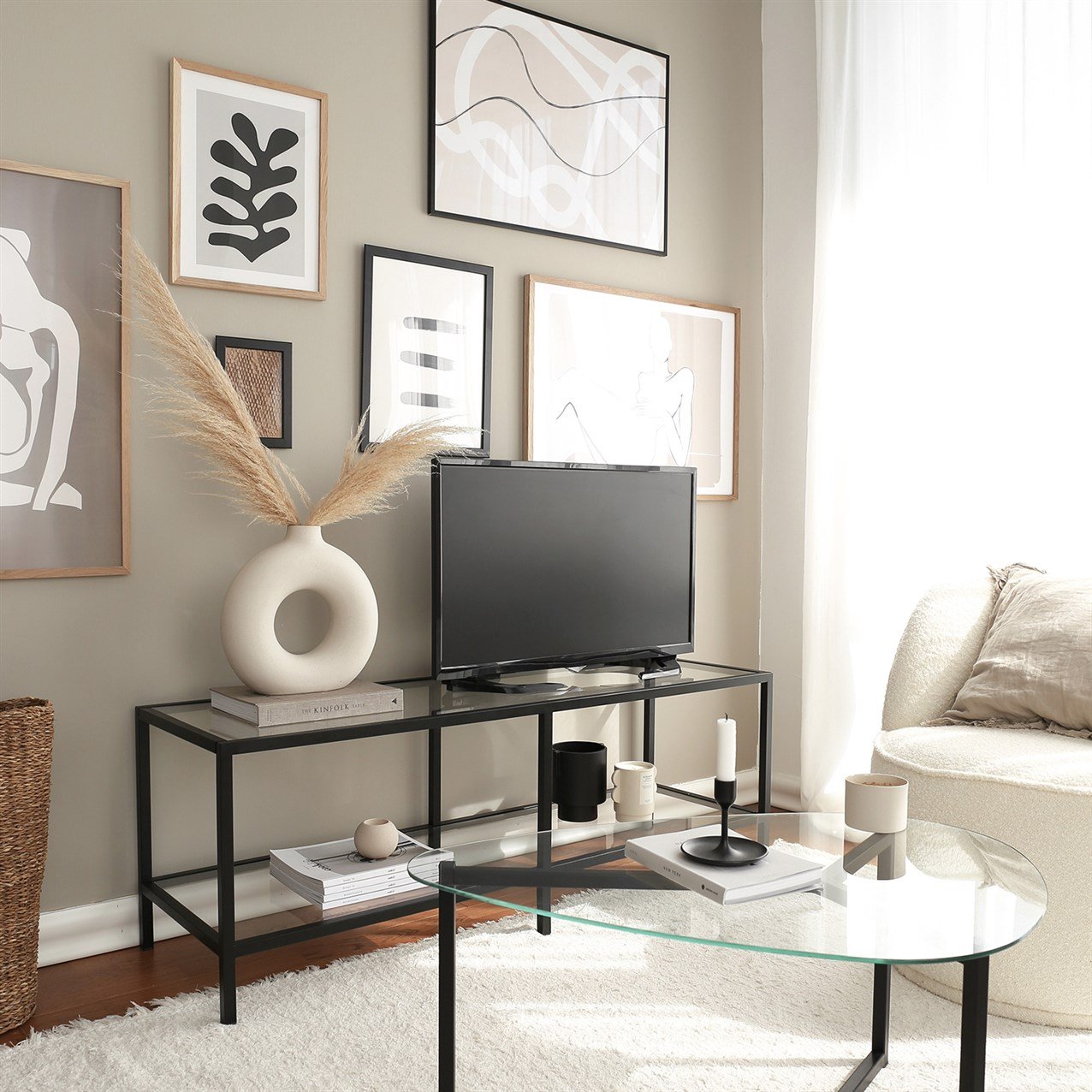 NEOstill - Basic Siyah Tv Sehpası  TV500
