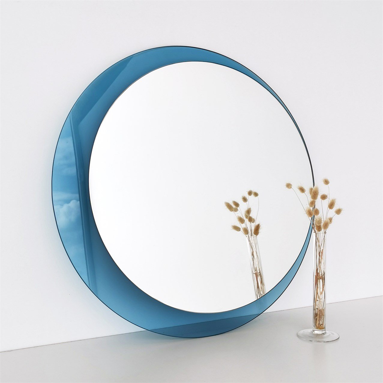 NEOstill - Moon Ayna