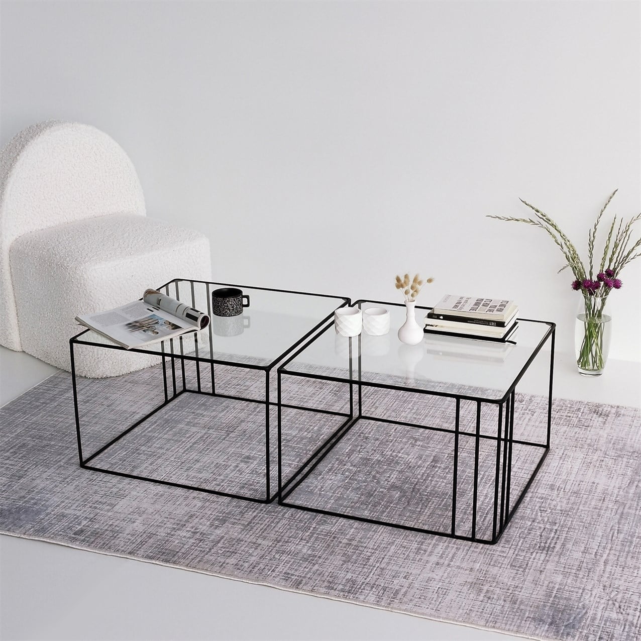 NEOstill - Outline Metal Sehpa