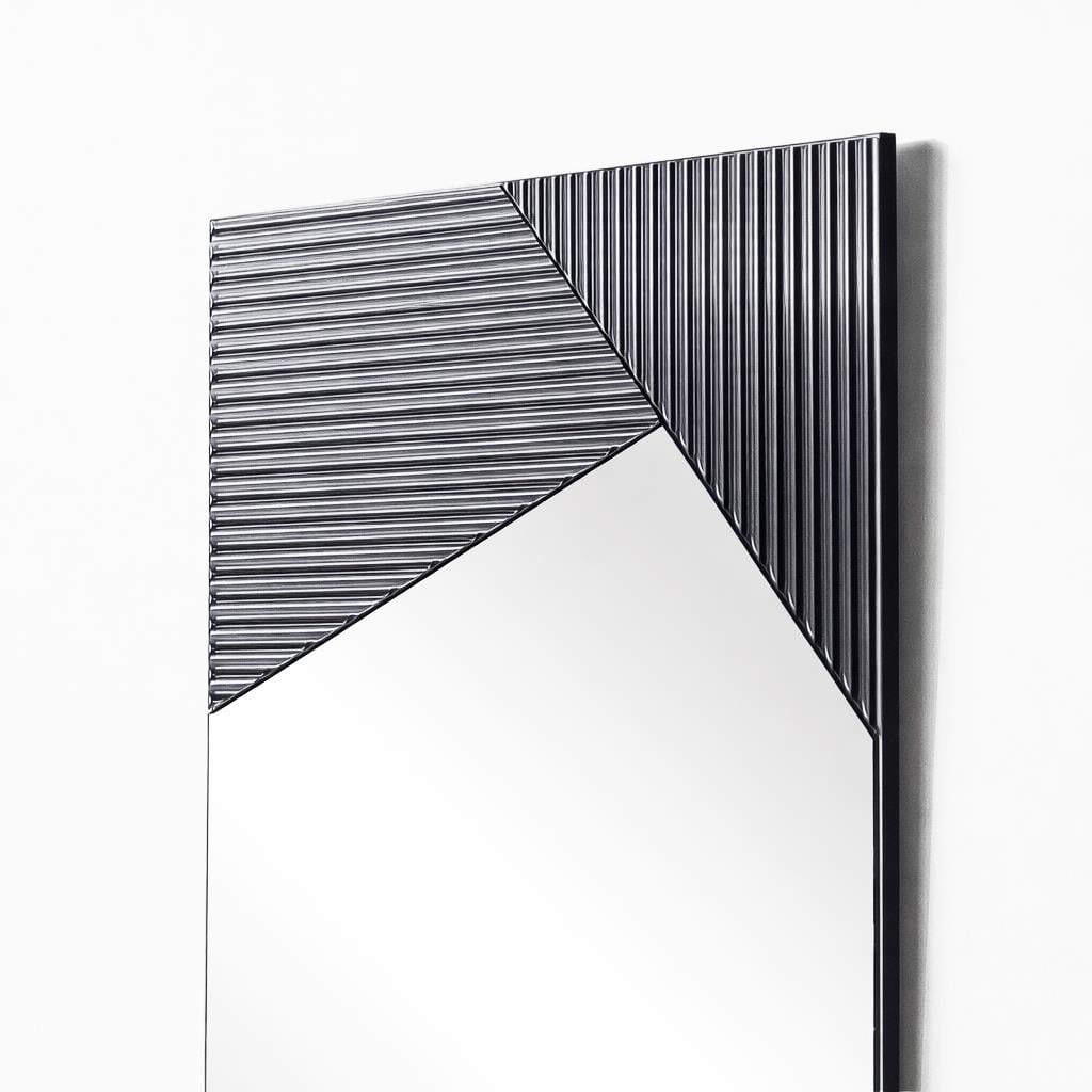 NEOstill - Vertex Çizgili  Füme Ayna 50x70