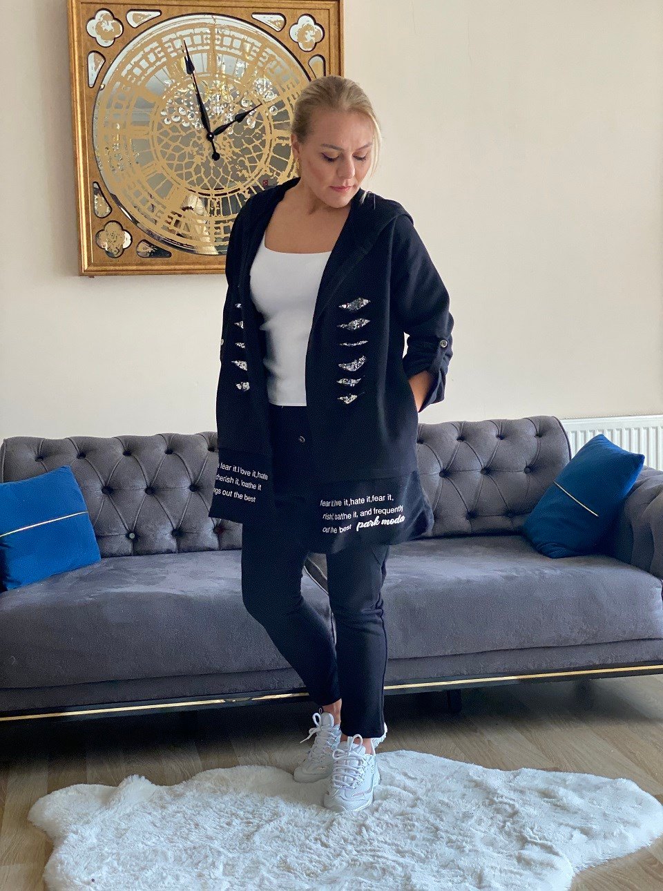 410402 TASARIM TAKIM SİYAH 
