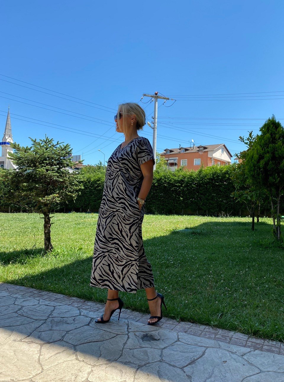 410632 KOYU GRİ  ZEBRA DESEN ELBİSE