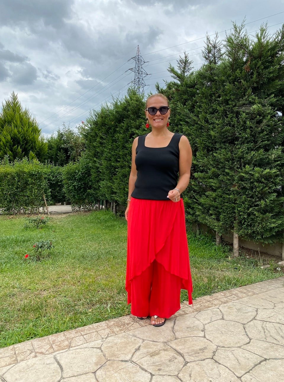 410636 KAPAKLI PANTALON KIRMIZI