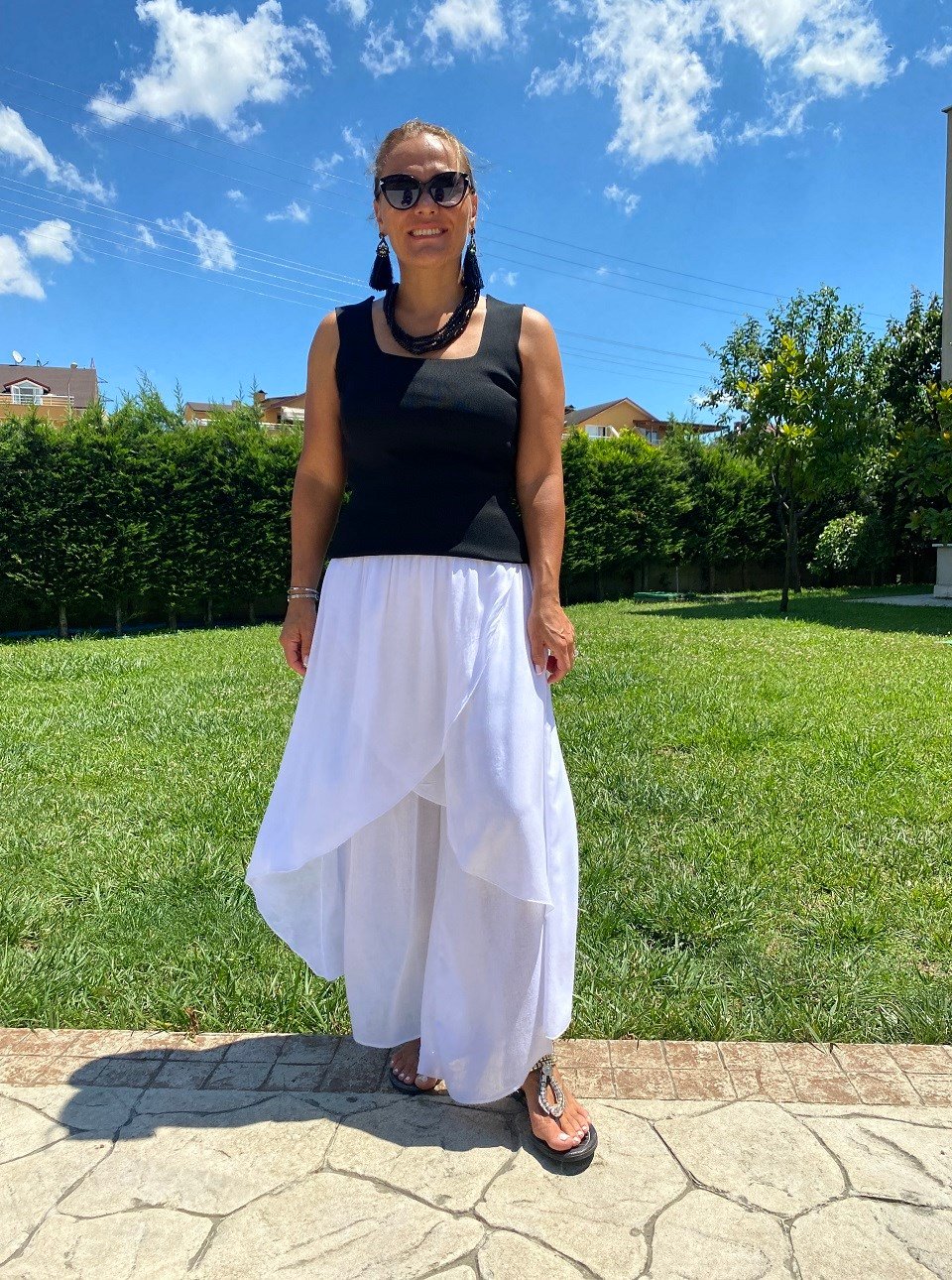 410643 KAPAKLI PANTALON BEYAZ