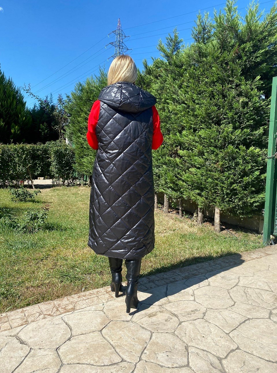 410731 KAPİTONE SİYAH YELEK