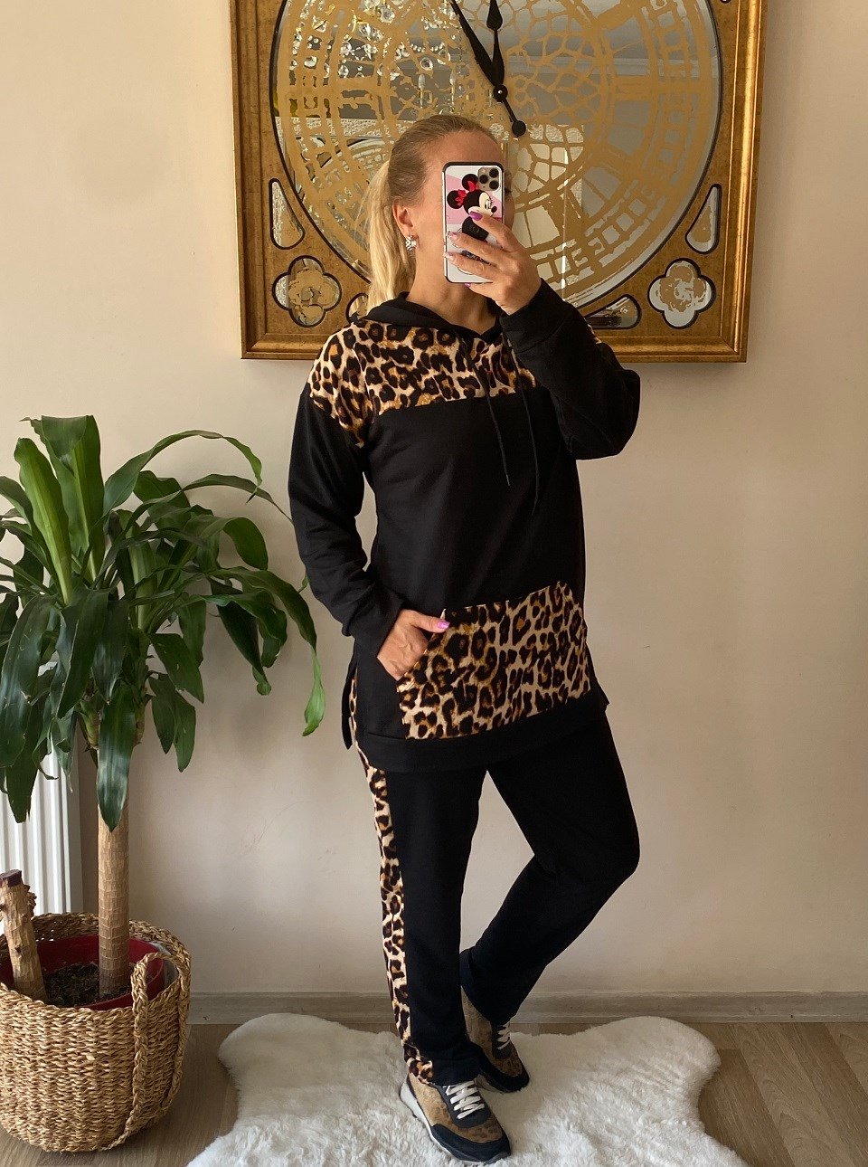 410759 LEOPAR DETAYLI EŞOFMAN TAKIM