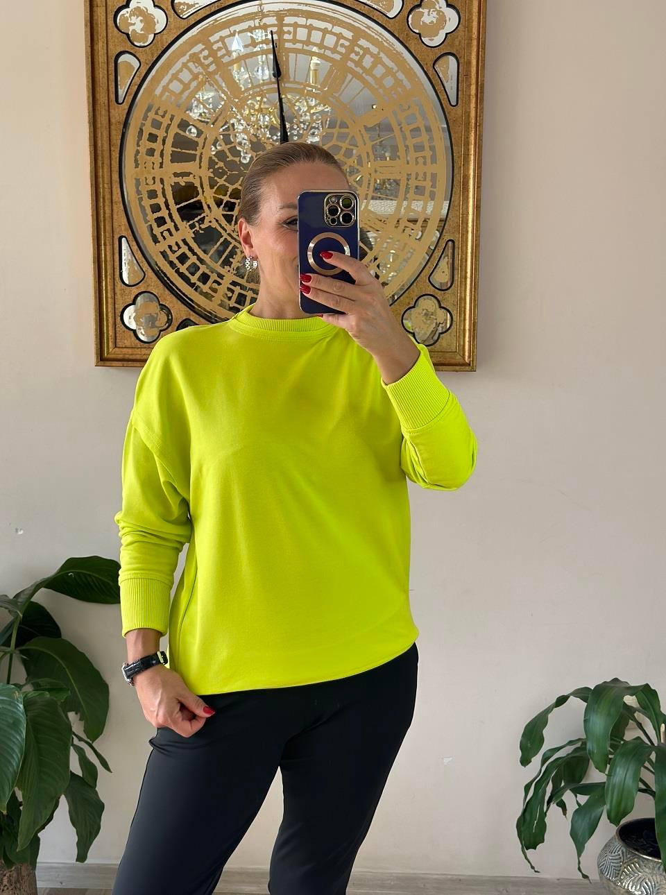 410773 Basic Sweat Neon Yeşil