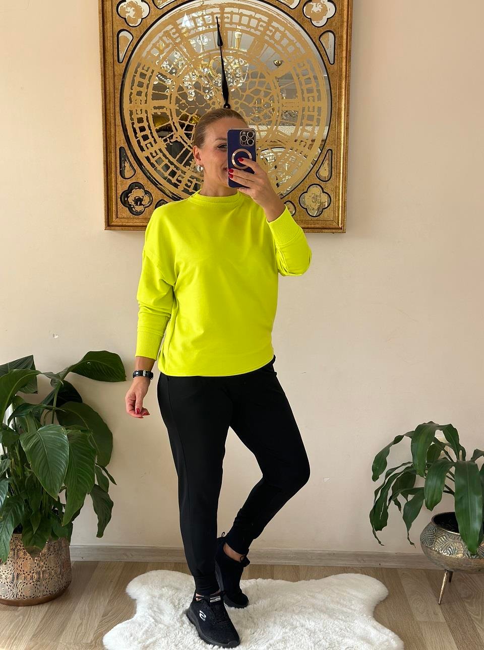 410773 Basic Sweat Neon Yeşil