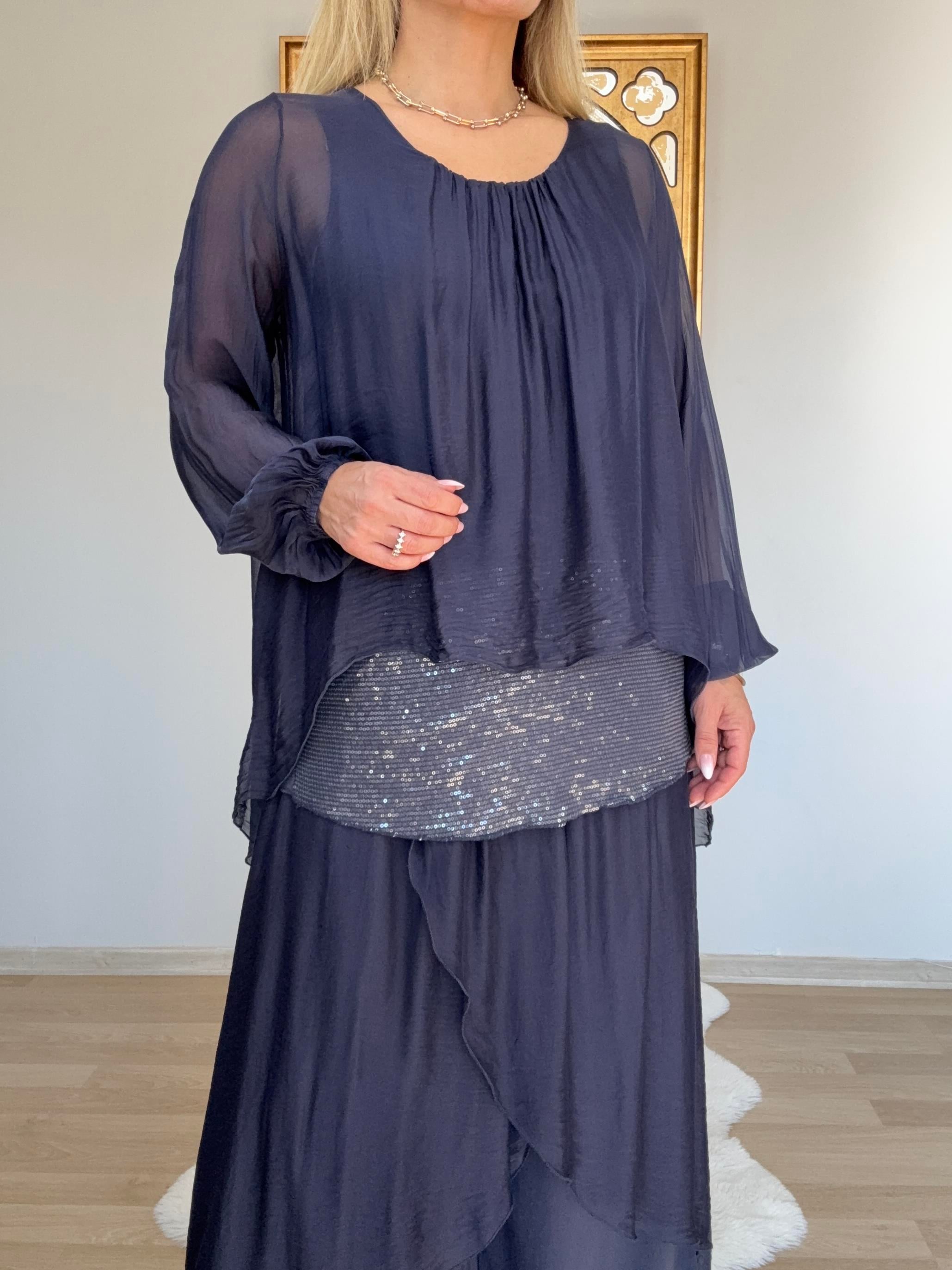 613 İtalyan Pul Detaylı Asimetrik Bluz Pantolon  Takım 