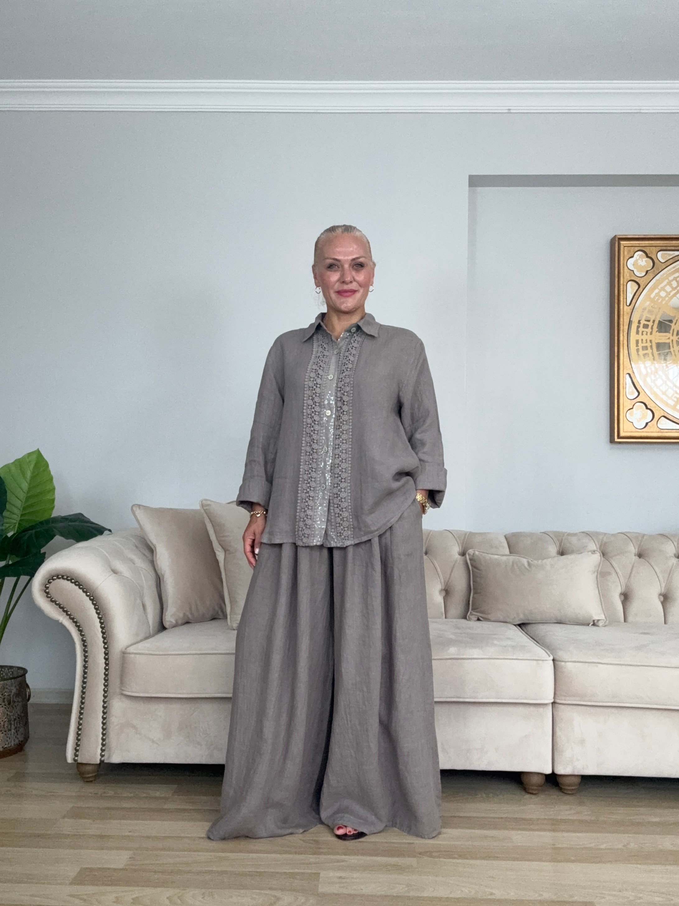 813 Pul Detaylı Dantelli Hasır Kemerli Keten Takım