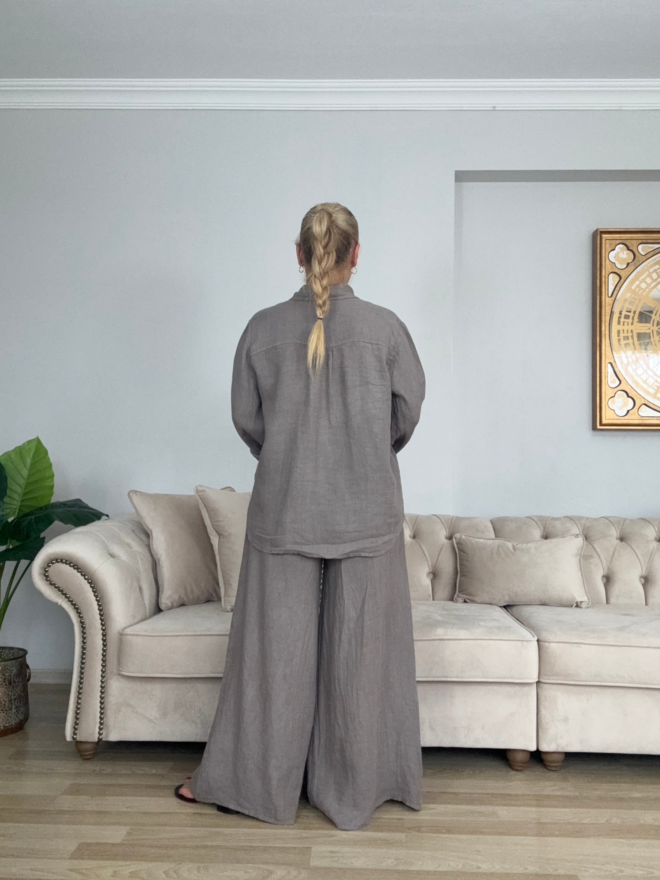 813 Pul Detaylı Dantelli Hasır Kemerli Keten Takım
