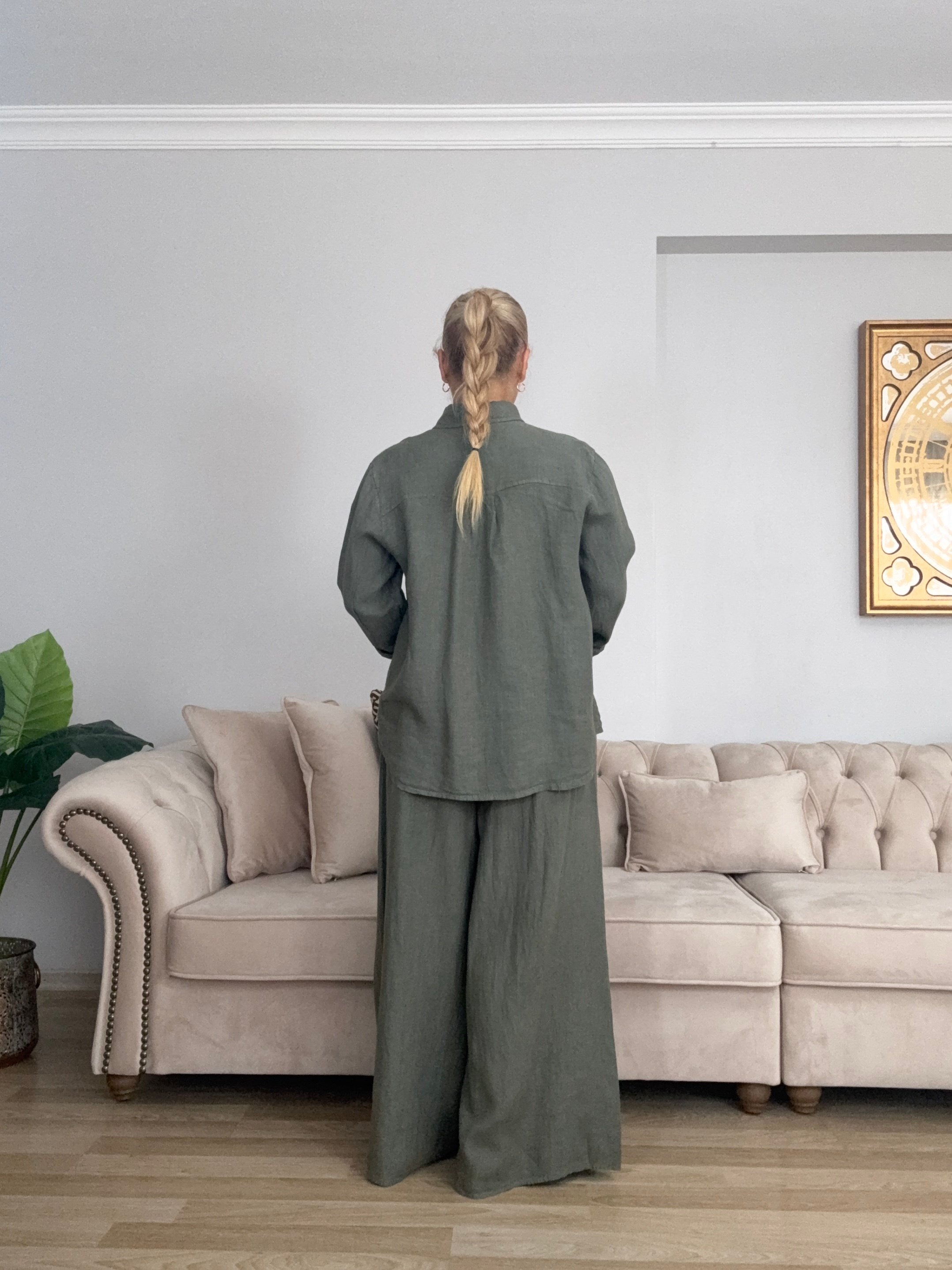 814 Pul Detaylı Dantelli Hasır Kemerli Keten Takım