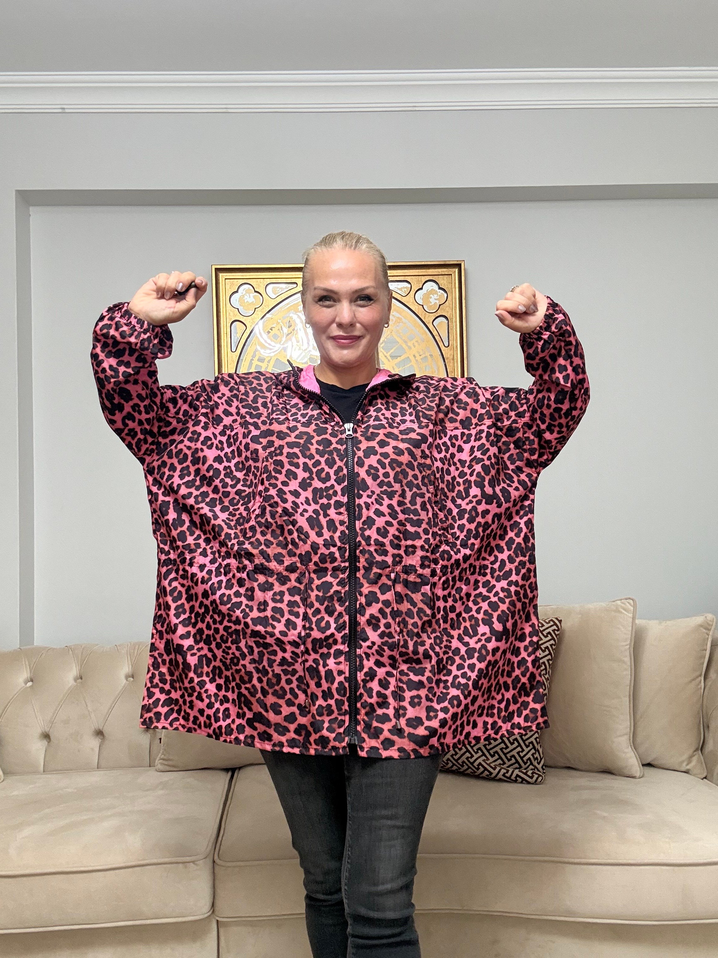 893 Leopar Desen Yağmurluk